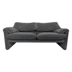 Vico Magistretti "Maralunga" 2-seater sofa For Cassina