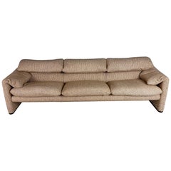 Vico Magistretti "Maralunga" 3-seater re-upholstered Full Wool sofa For Cassina