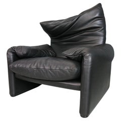 Vico Magistretti Maralunga Black Leather Lounge Chair for Cassina, 1980s