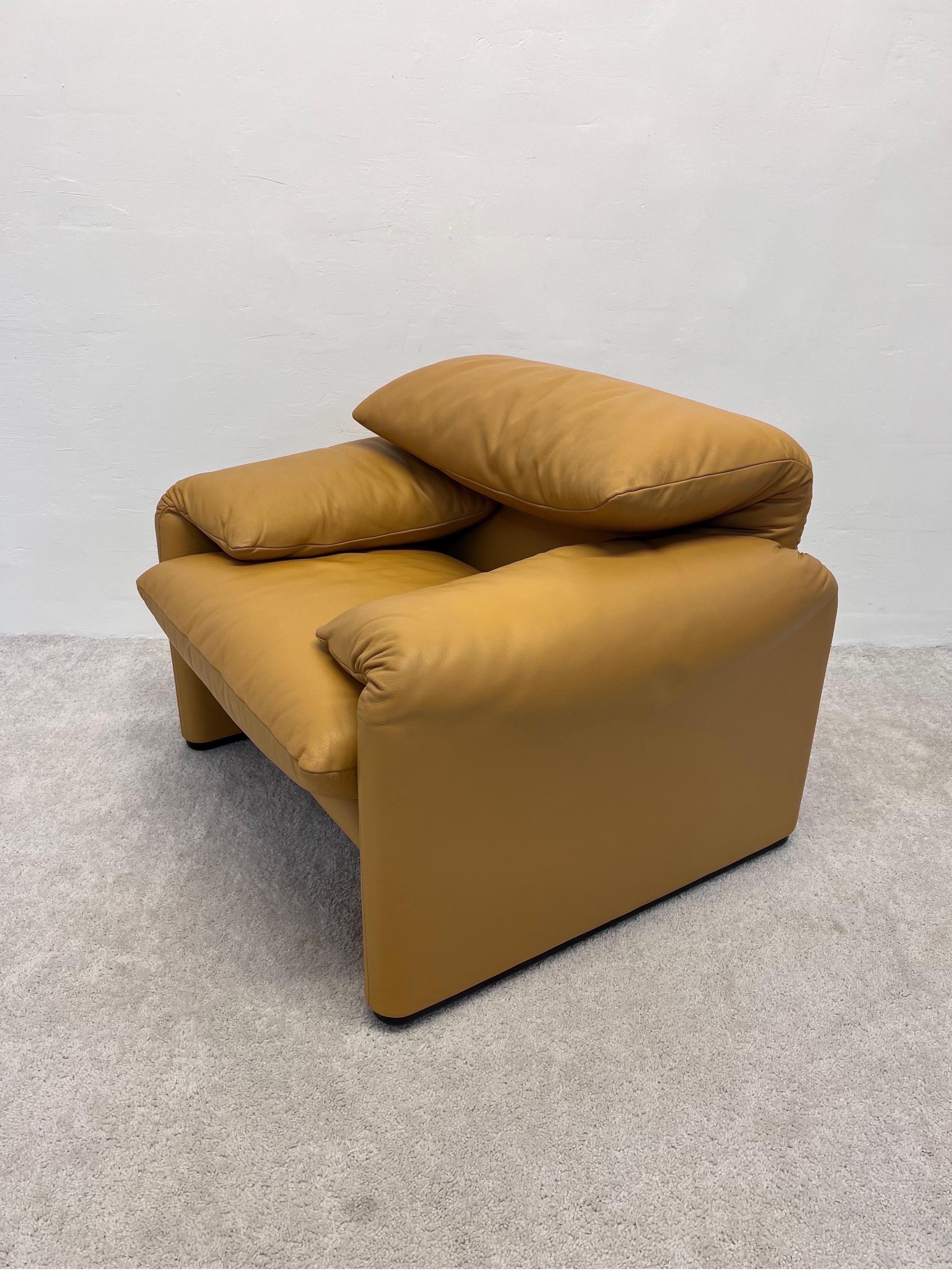 20th Century Vico Magistretti Maralunga Leather Lounge Chair for Cassina, 1980s