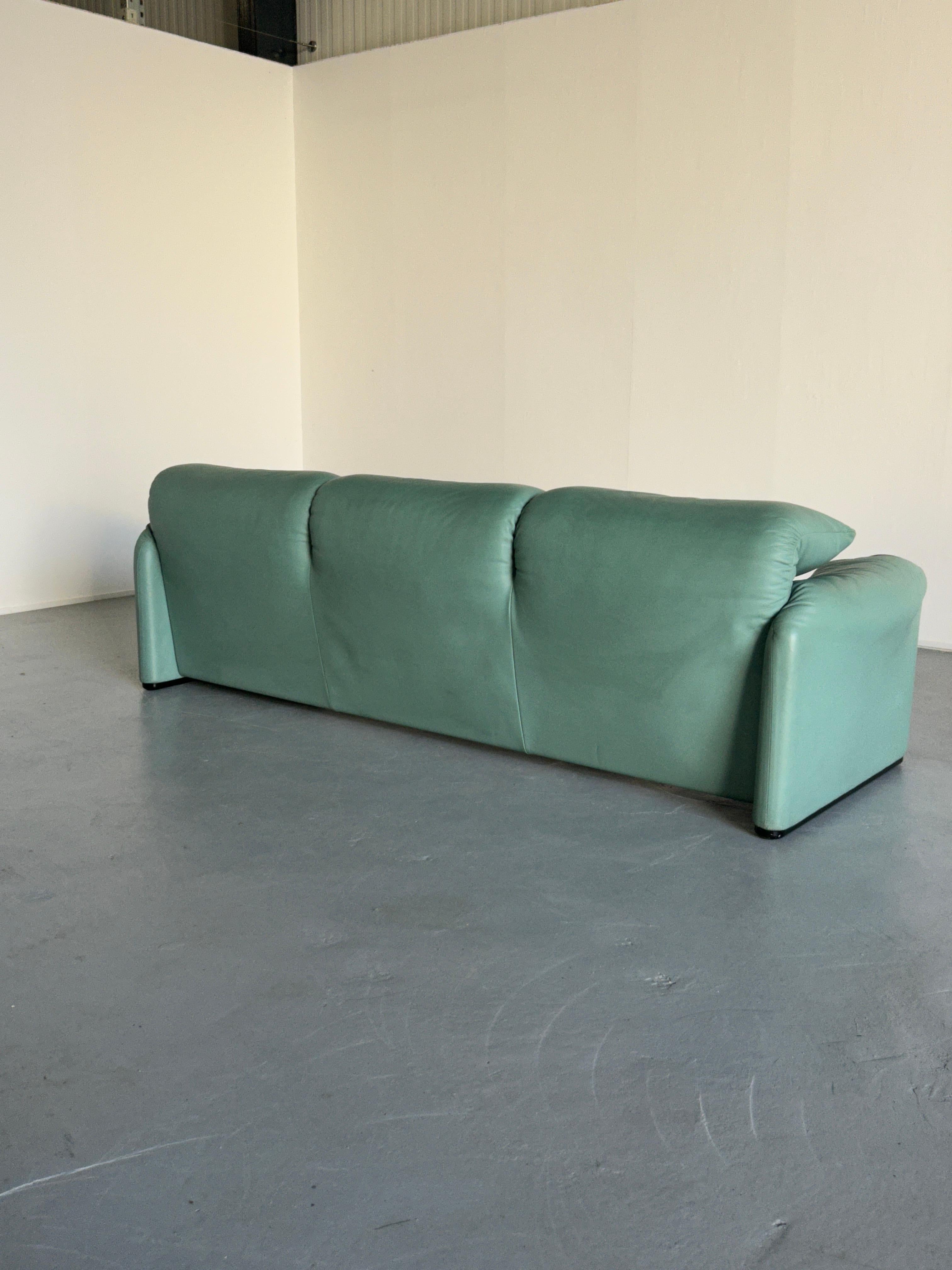  Vico Magistretti 'Maralunga' Mint Green Leather Sofa for Cassina, 1990s Italy 2