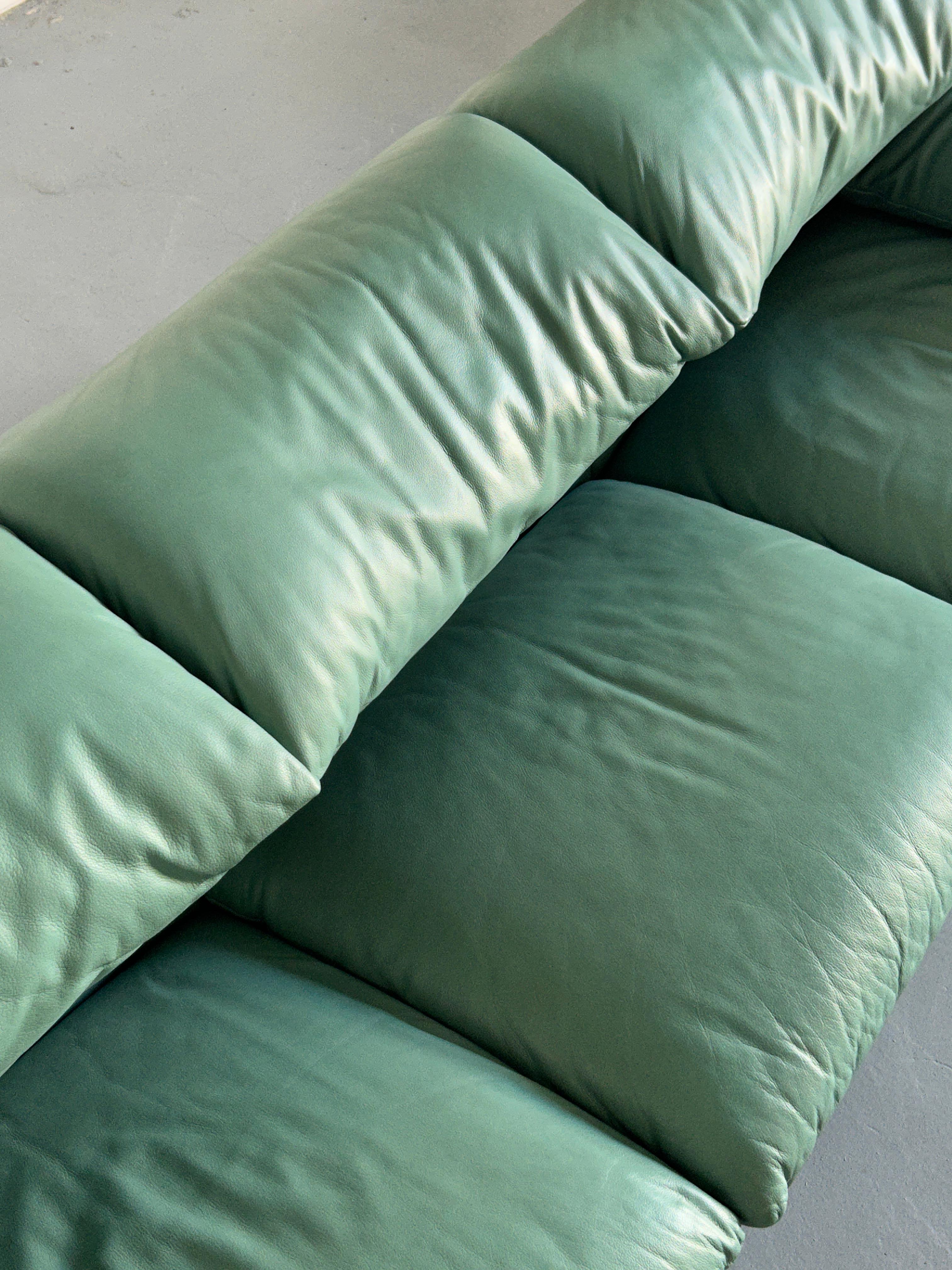  Vico Magistretti 'Maralunga' Mint Green Leather Sofa for Cassina, 1990s Italy 5