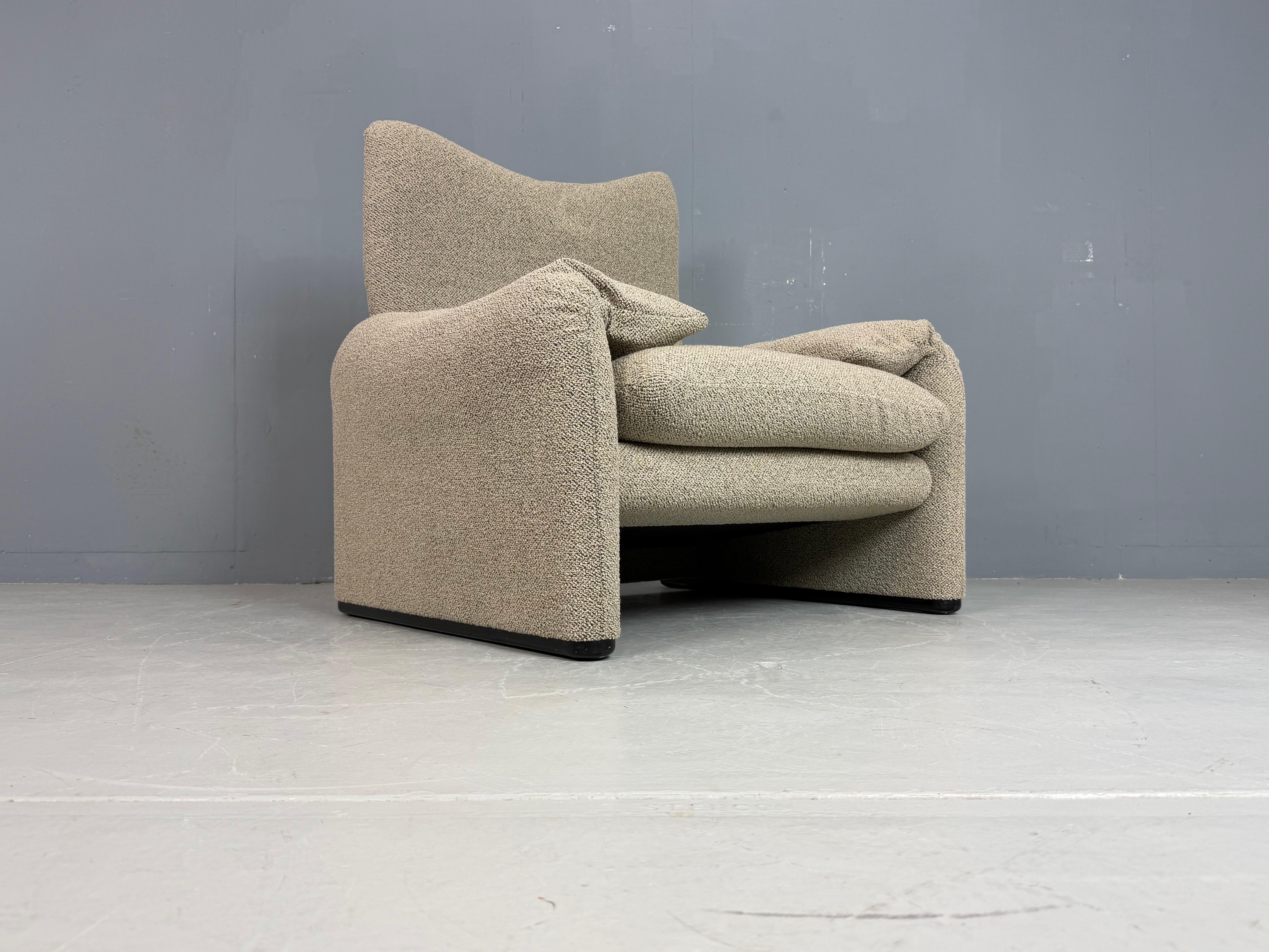Silla de salón Vico Magistretti Maralunga retapizada para Cassina, años 80 Cuero en venta