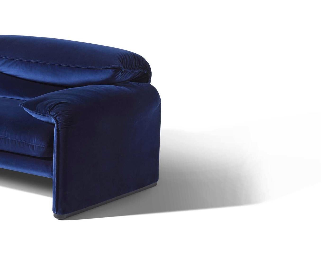 Vico Magistretti Maralunga Zweisitziges Sofa für Cassina (Moderne der Mitte des Jahrhunderts) im Angebot