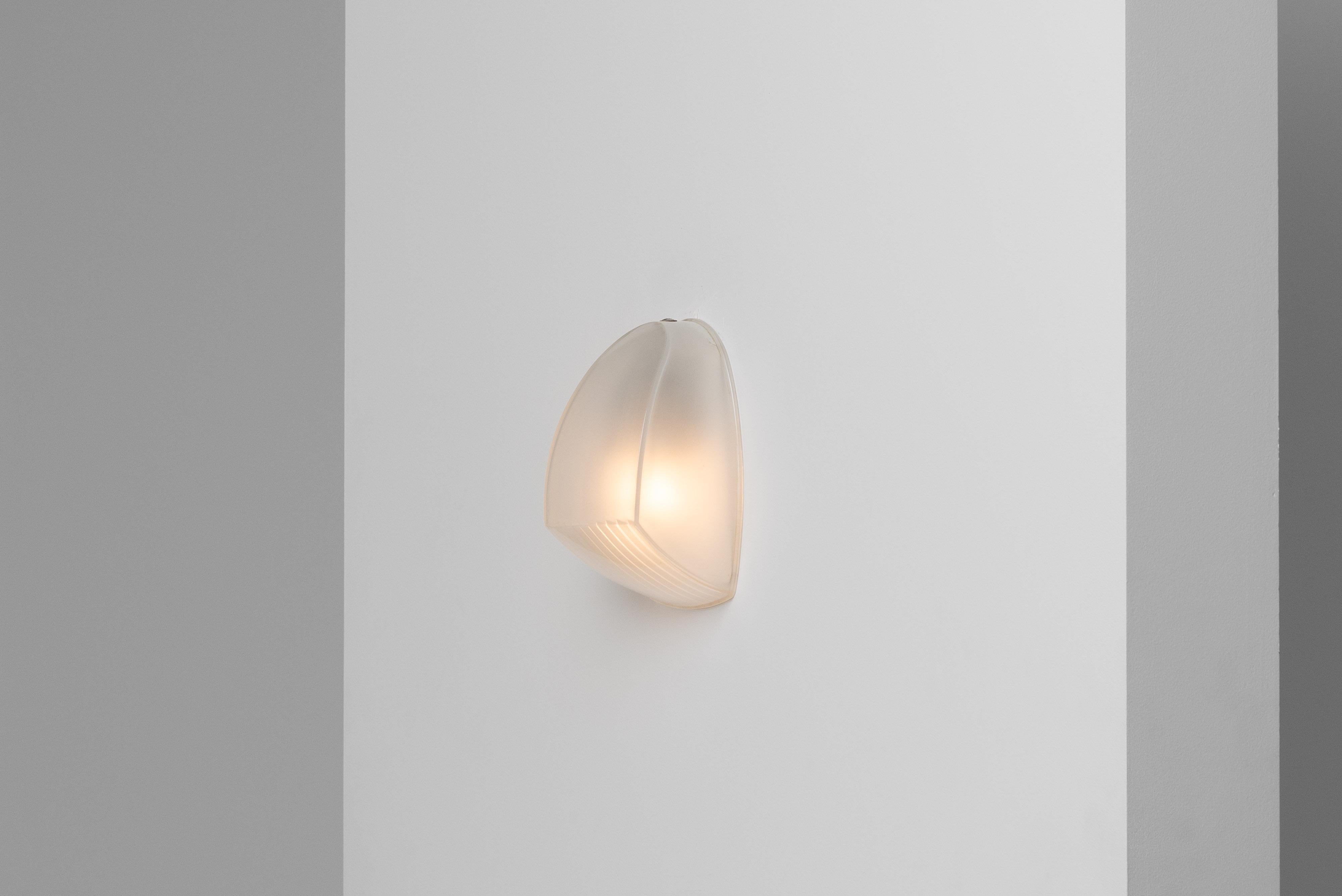 Vico Magistretti Omicron apliques Artemide Italia 1961 Moderno de mediados de siglo en venta