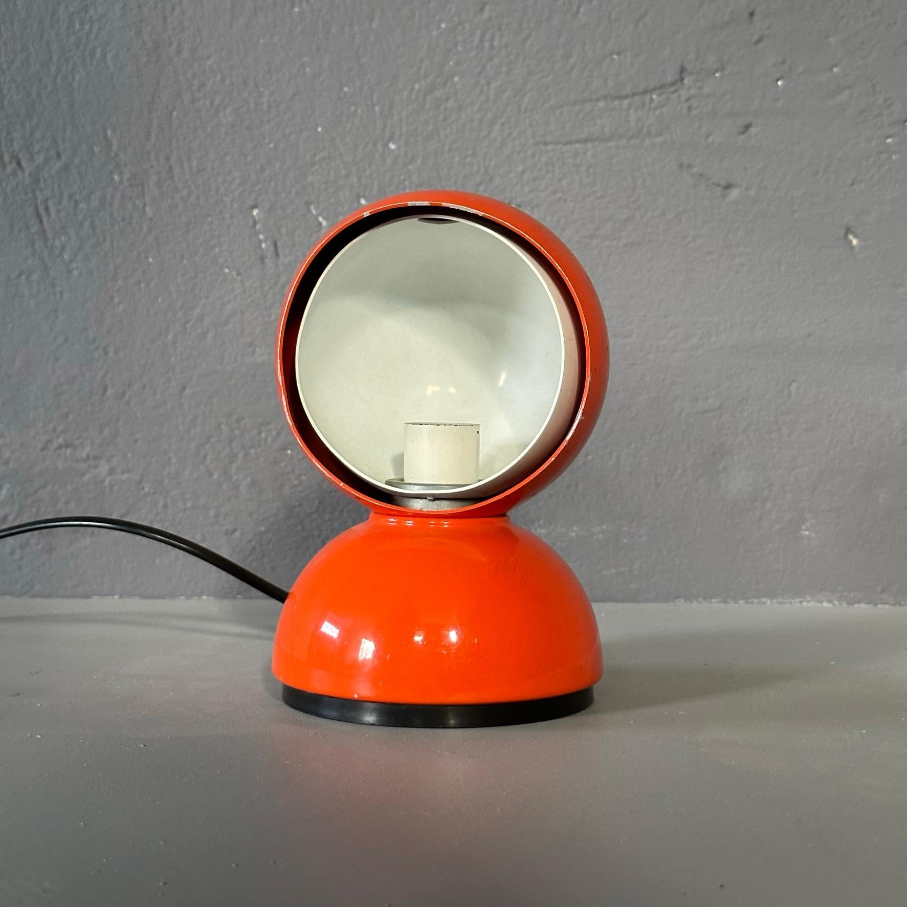 Italian Vico Magistretti orange Eclisse Table Lamp, first edition for Artemide 1967