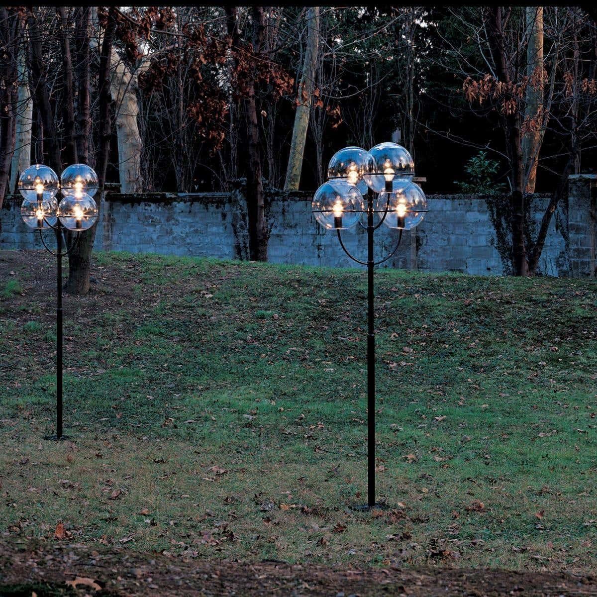 XXIe siècle et contemporain Lampe d'extérieur Vico Magistretti « Lyndon 350 M » par Oluce en vente