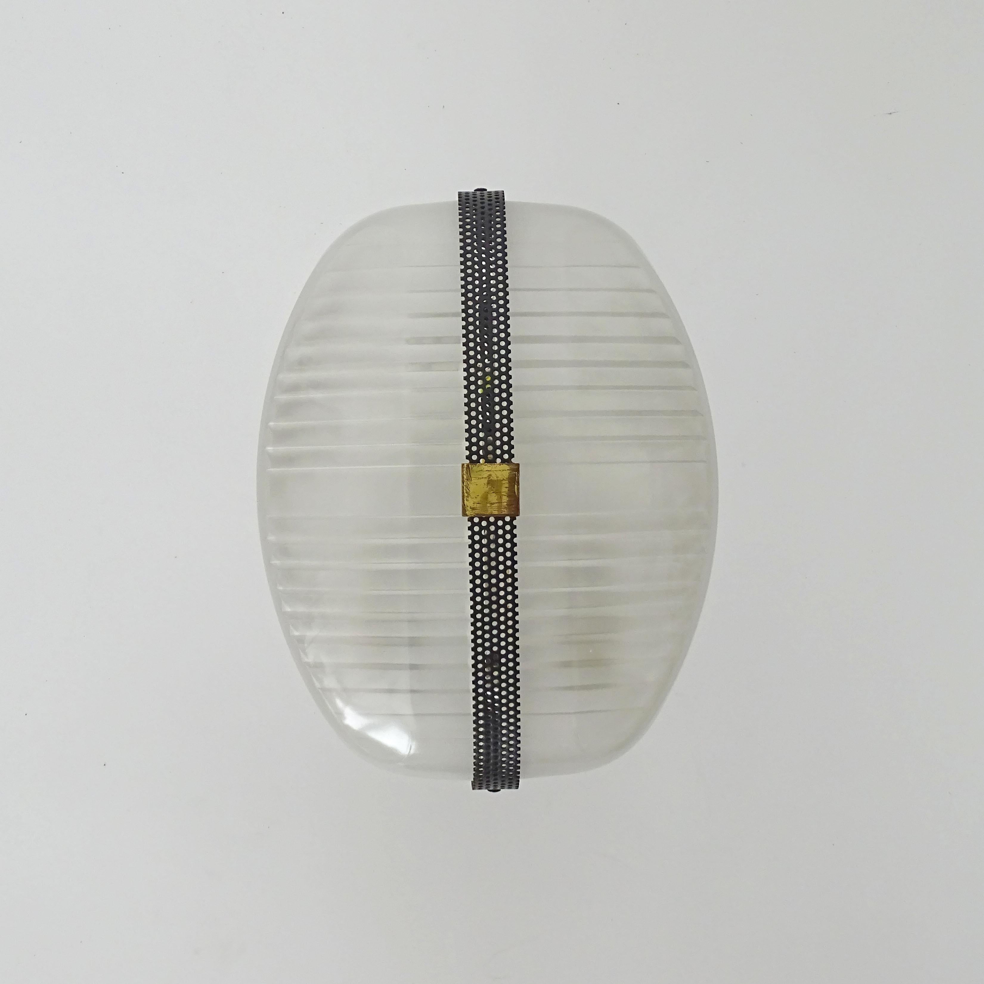 Mid-20th Century Vico Magistretti Pair of Lambda Wall Lamps for Artemide, Italy 1961