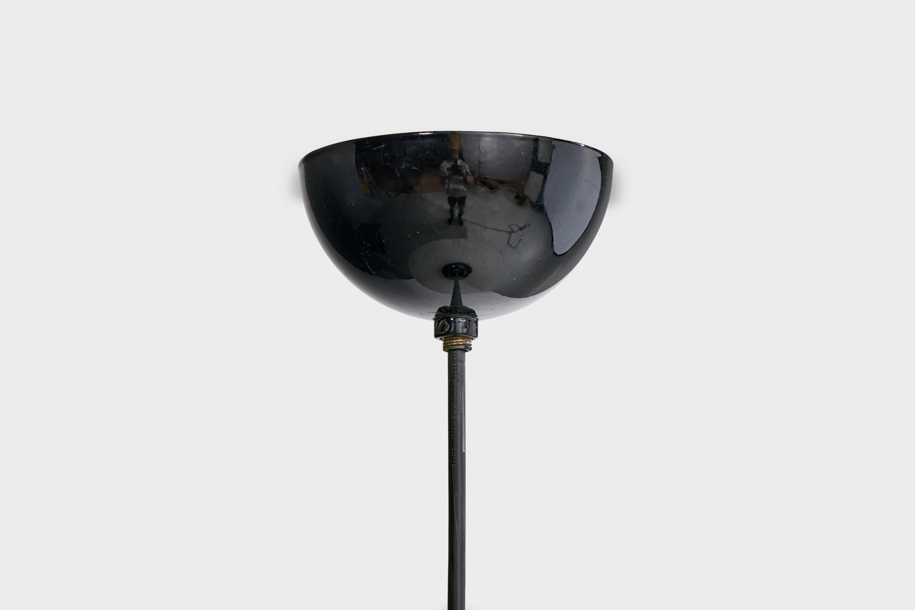 Vico Magistretti, Lampada a sospensione, Metallo, Acrilico, Italia, anni '70 in vendita 1