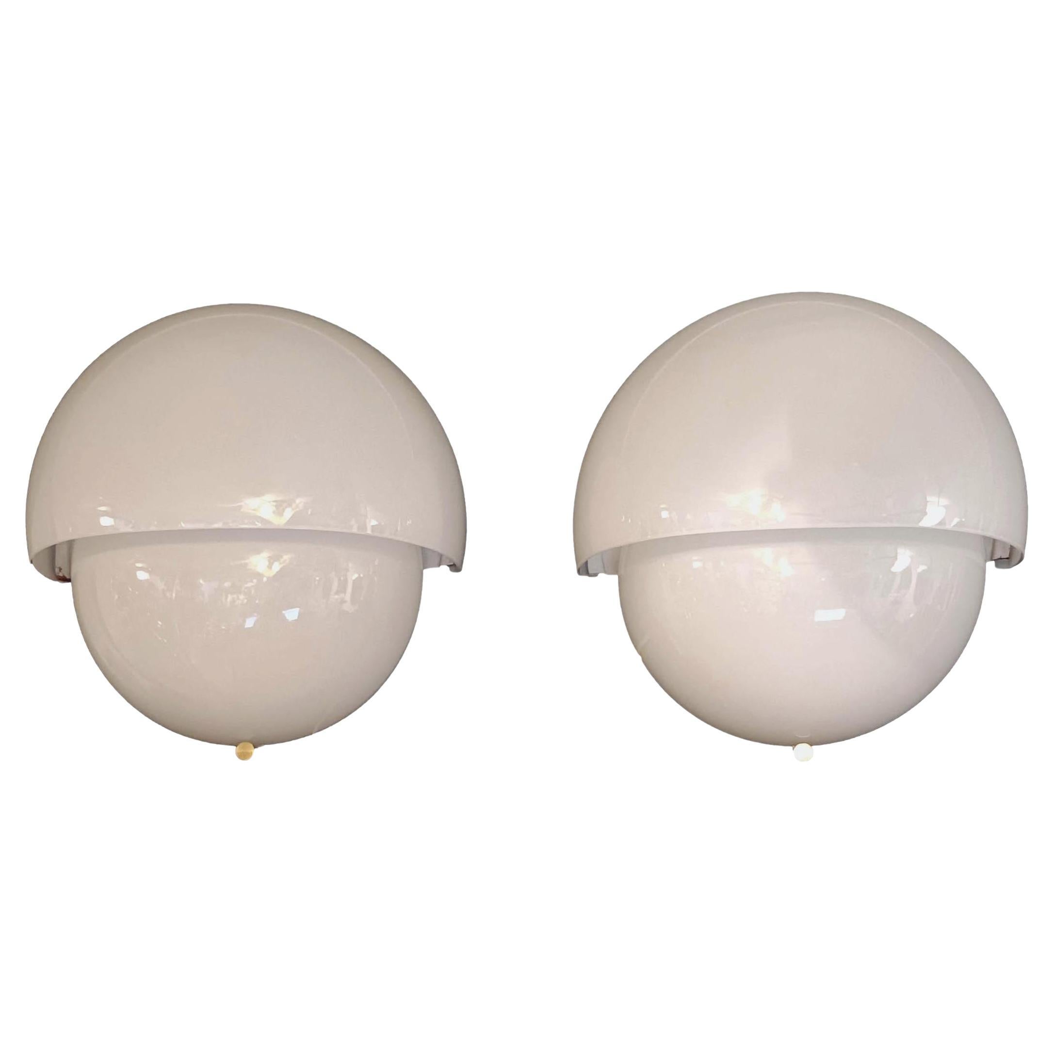 Vico Magistretti for Artemide Pair of "Mania" Wall Lamps, Italy 1960s