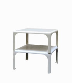 Vico Magistretti für Artemide Paar stapelbare Couchtische 'Demetrio 45', 1970