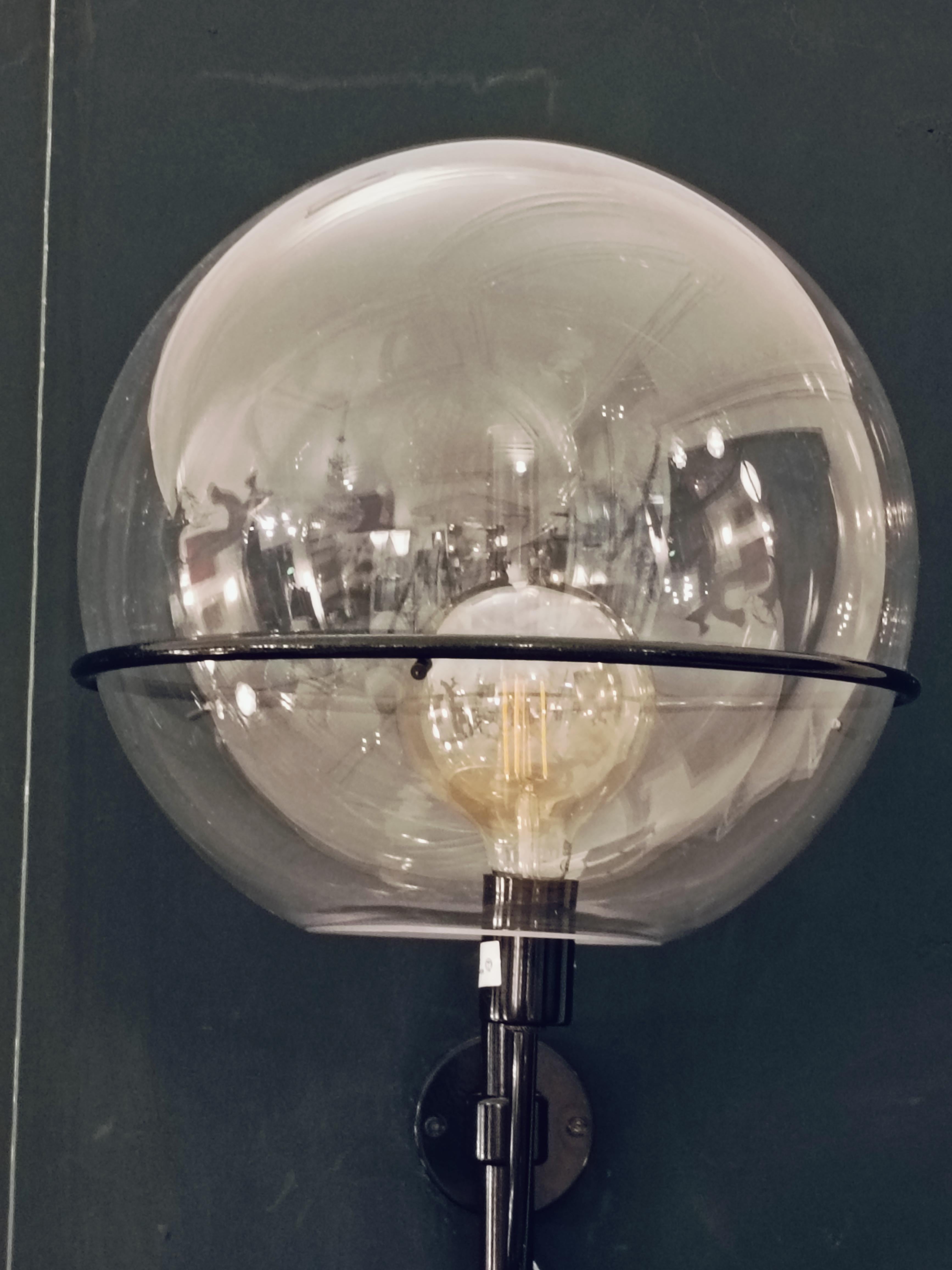 Late 20th Century Vico Magistretti per Oluce Lampada da Parete 