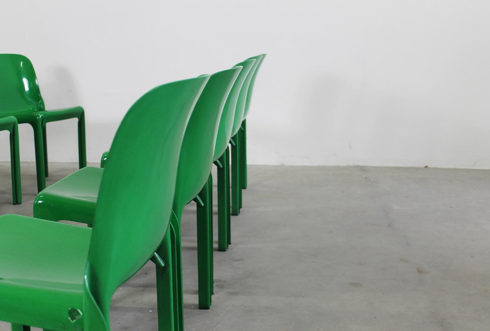 Mid-20th Century Vico Magistretti Set of Ten Green Selene Chairs by Artemide 1970s Italy