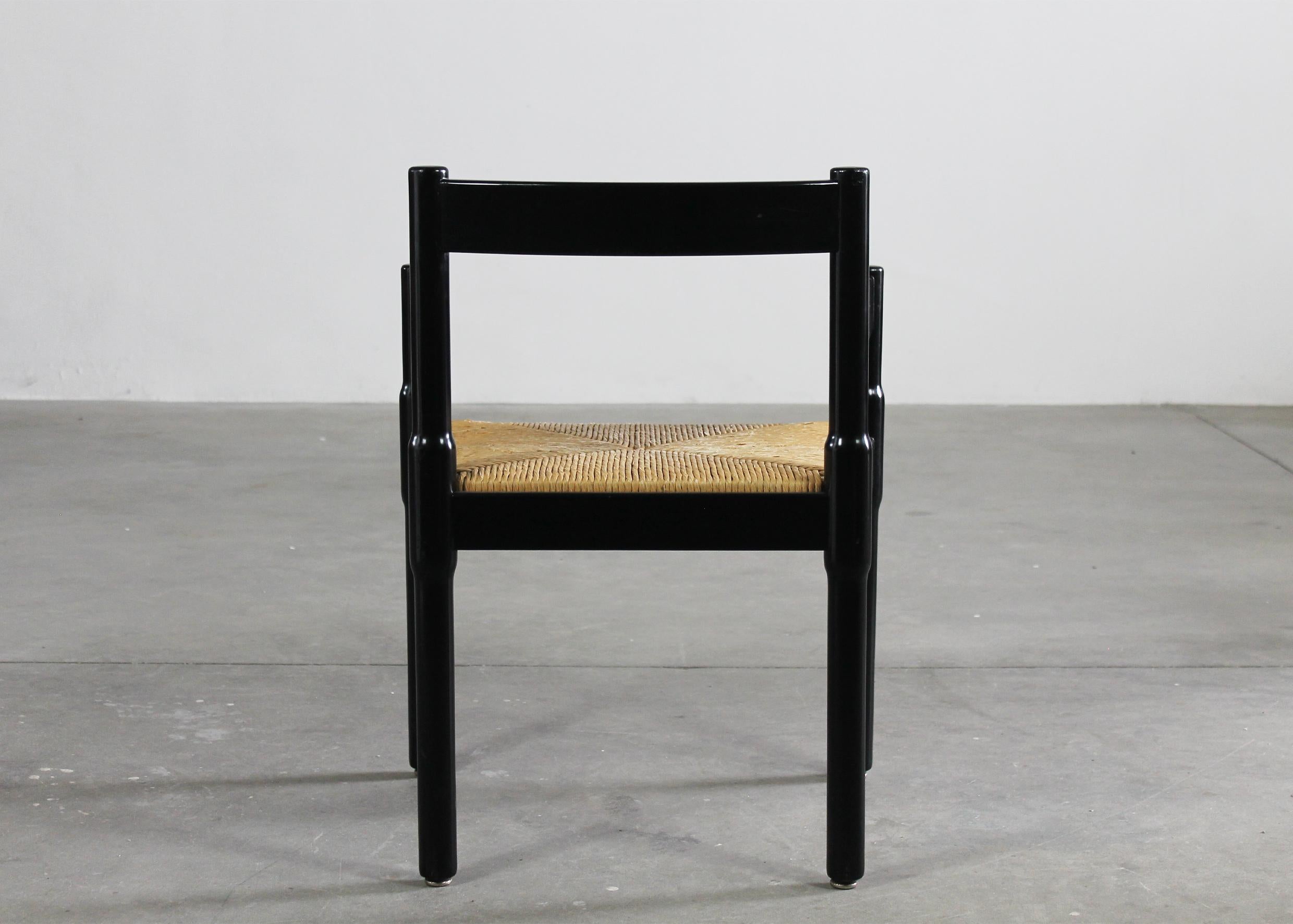 Vico Magistretti: Set aus zwölf schwarzen Carimate-Stühlen von Cassina, 1960er Jahre 2