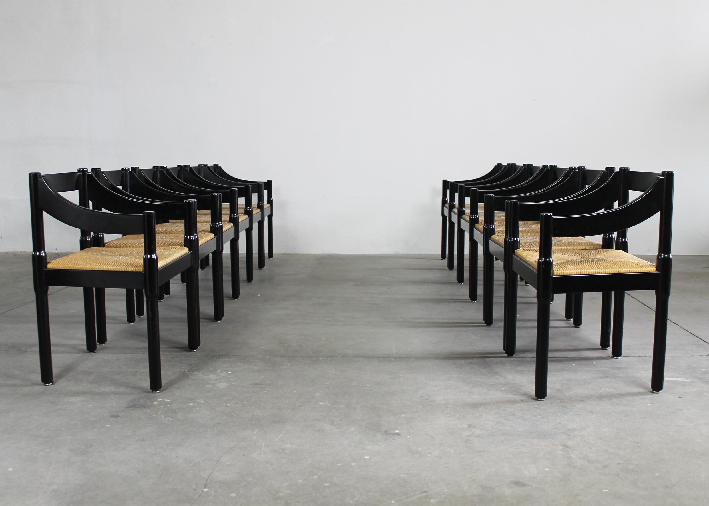 Italian Vico Magistretti Set of Twelve Black Carimate Chairs by Cassina 1960s For Sale