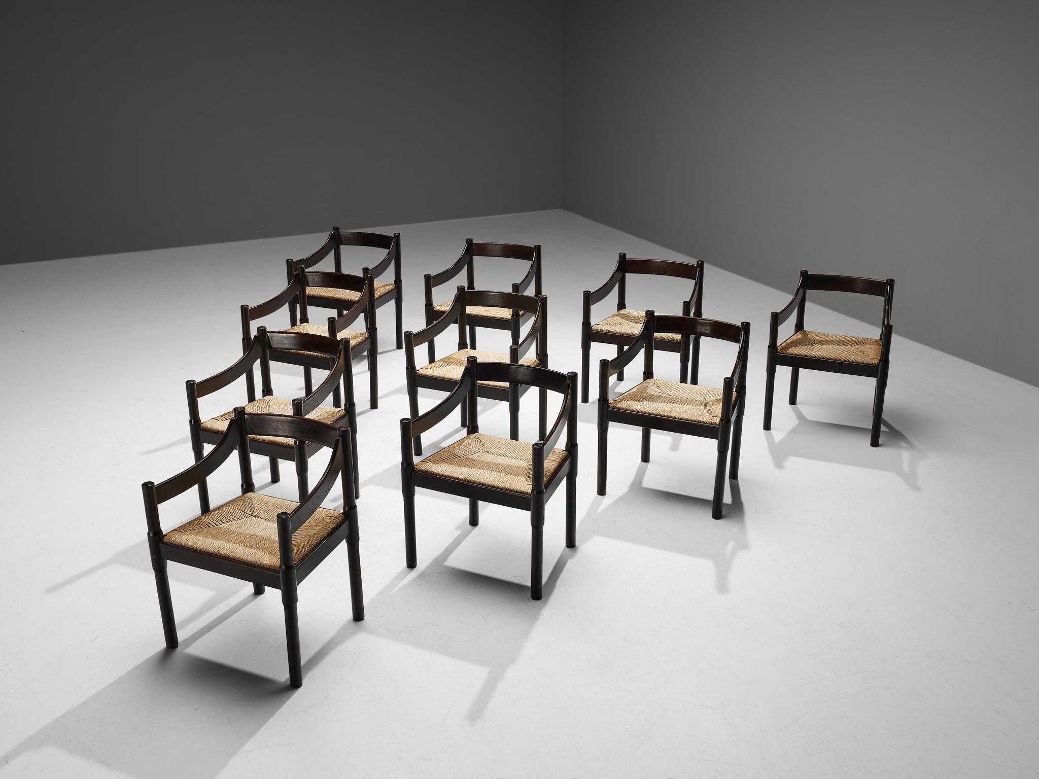 Vico Magistretti - Ensemble de douze chaises de salle à manger 'Carimate' en paille  en vente 2