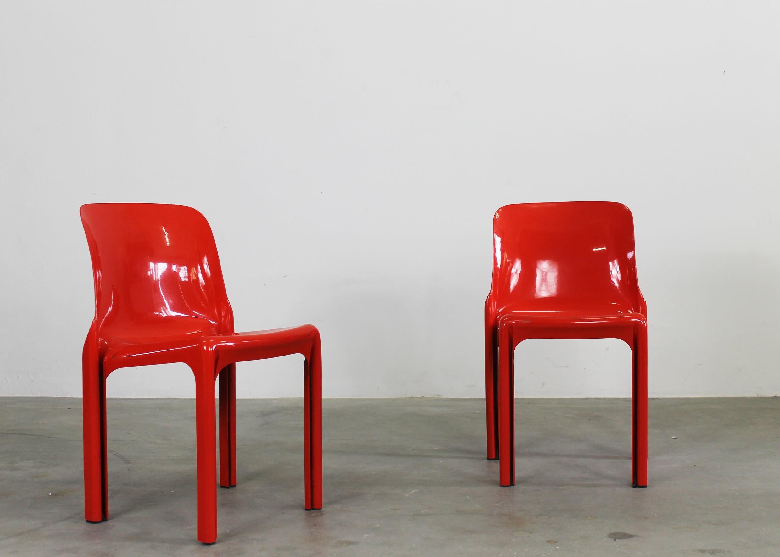 Other Vico Magistretti Set of Two Red Selene Chairs by Artemide 1970s For Sale
