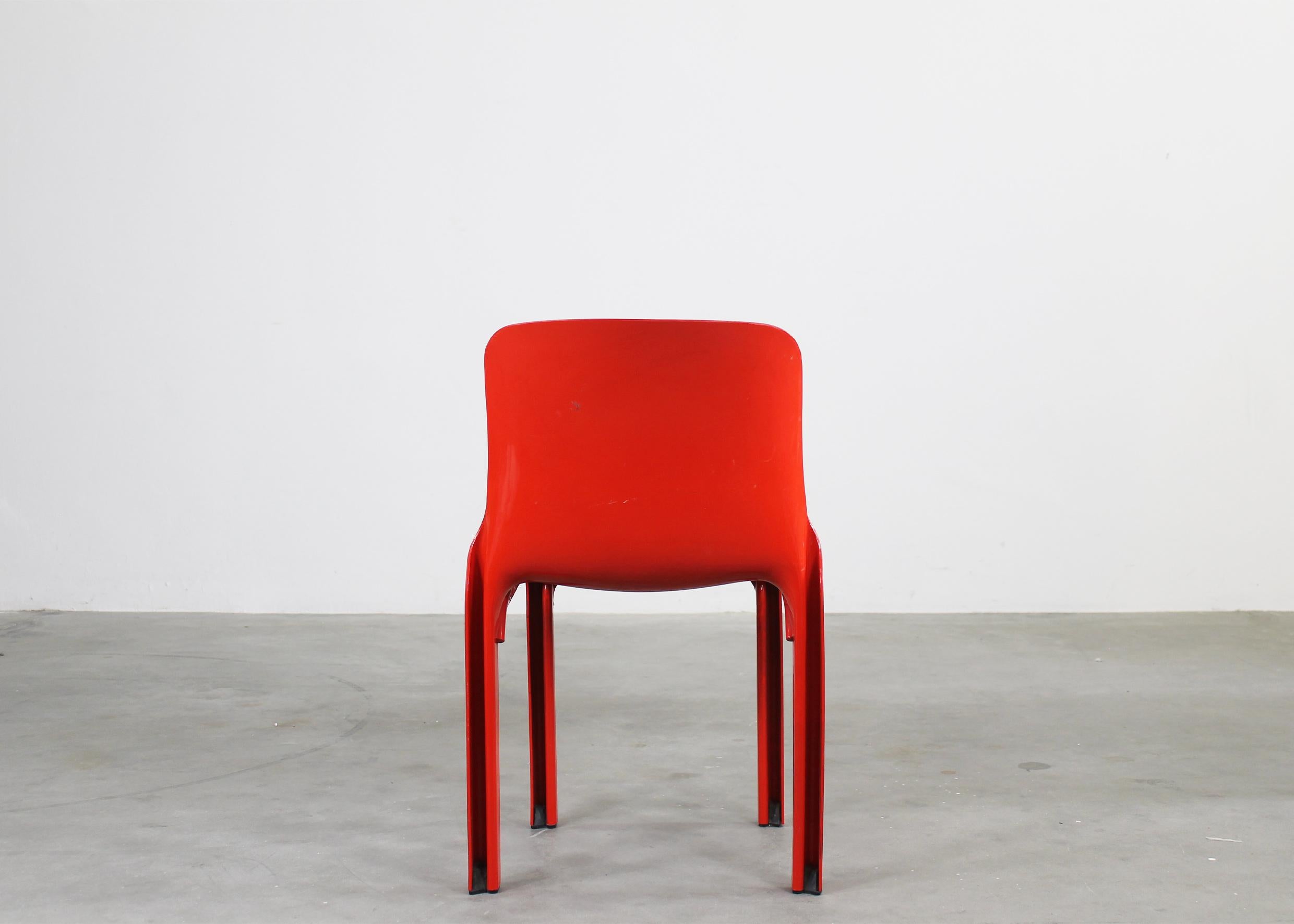 Vico Magistretti Set of Two Red Selene Chairs by Artemide 1970s For Sale 1