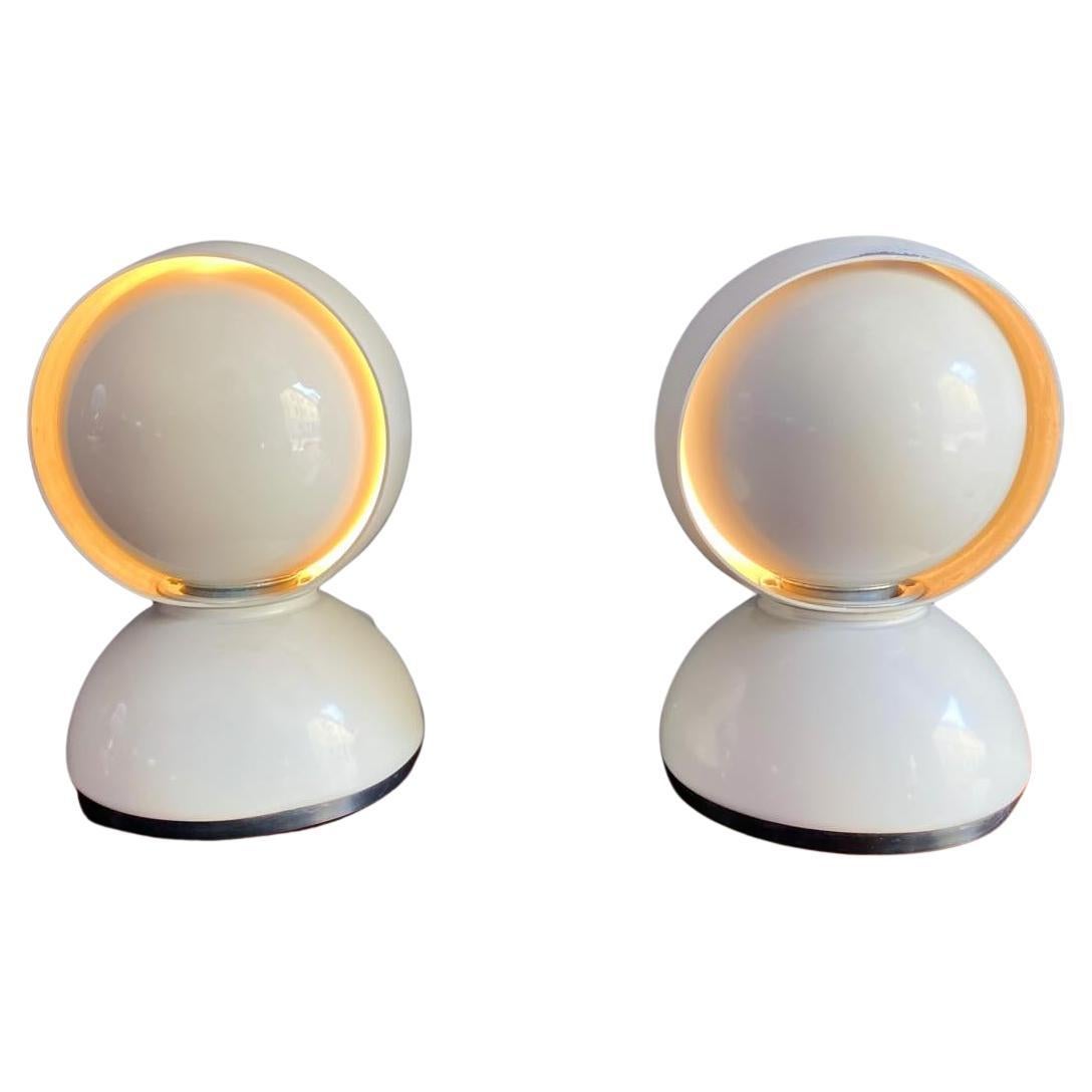 Vico Magistretti juego de dos lámparas Eclisse blancas primera edición para Artemide en venta
