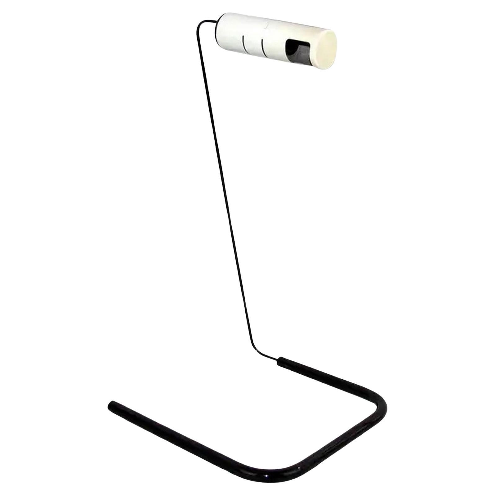 Vico Magistretti Slalom Iconic Desk Lamp, O-Luce, Italia, 1981