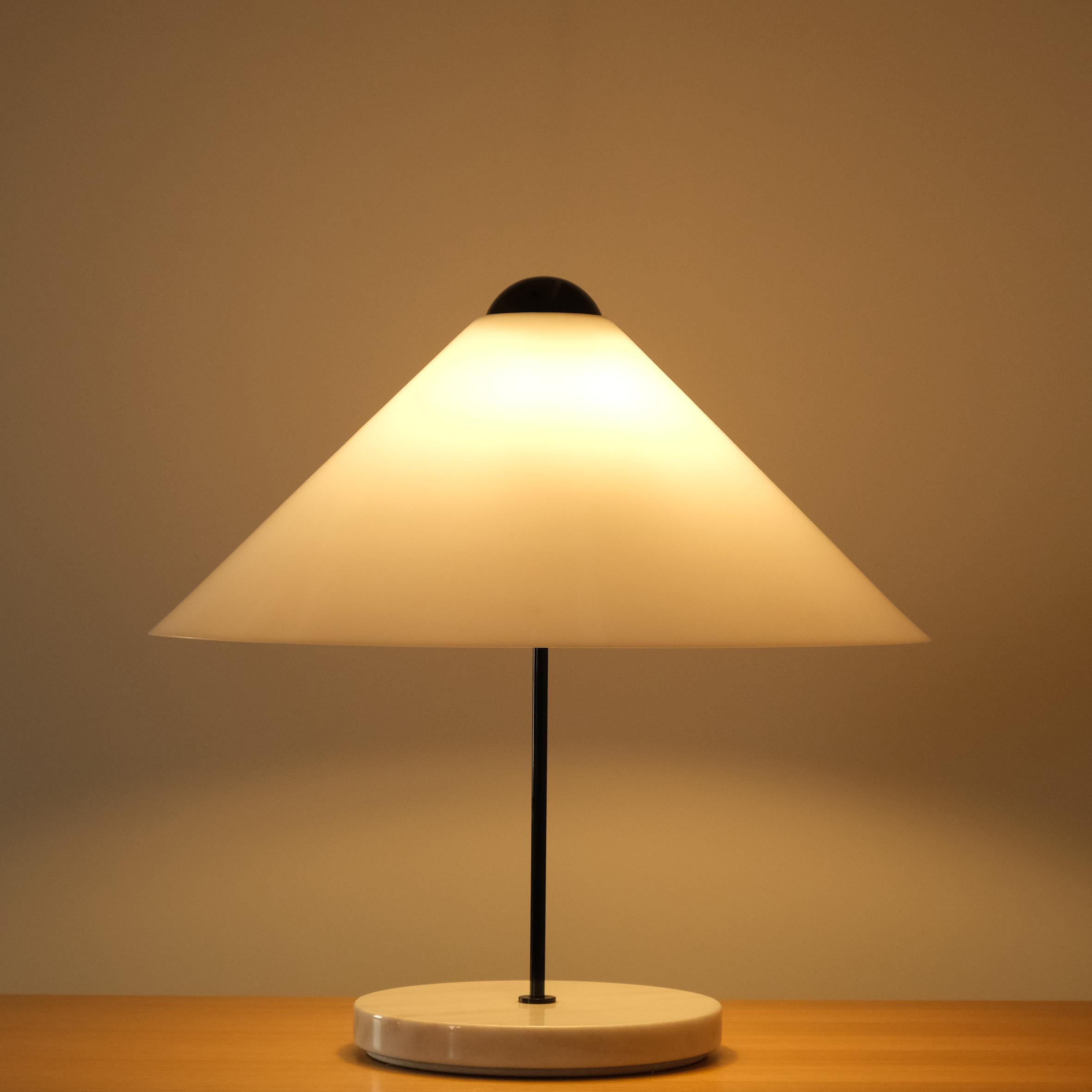 Mid-Century Modern Vico Magistretti, Snow, Table lamp, O'luce, 1974 For Sale