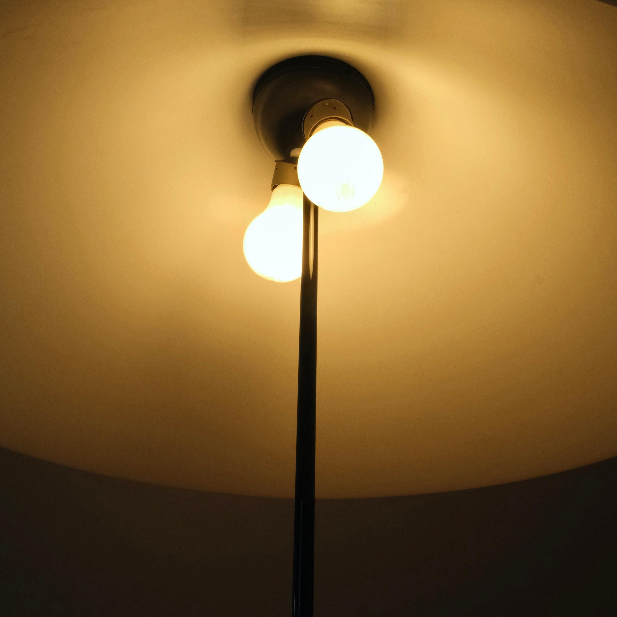 Métal Vico Magistretti, Lampe de Table, O'luce, 1974 en vente