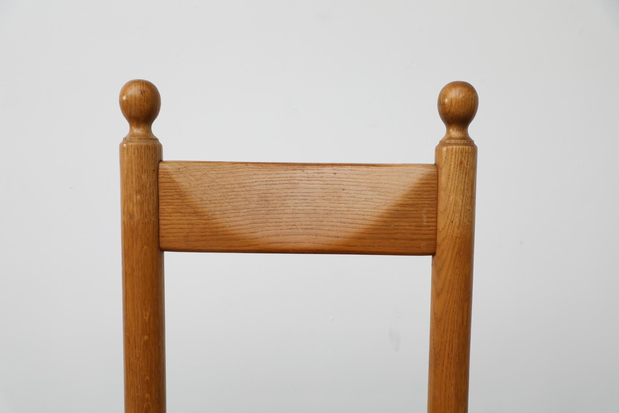 Jonc Chaise de salle à manger à trône en chêne et jonc unique de style Vico Magistretti en vente