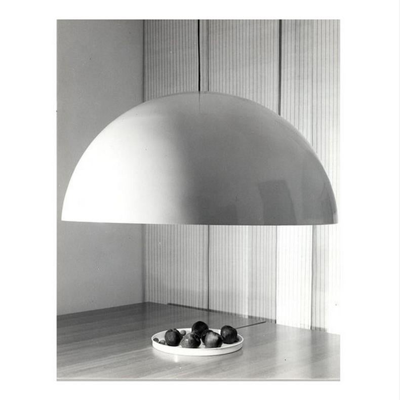 Italian Vico Magistretti Suspension Lamp 'Sonora' 493 Opaline by Oluce