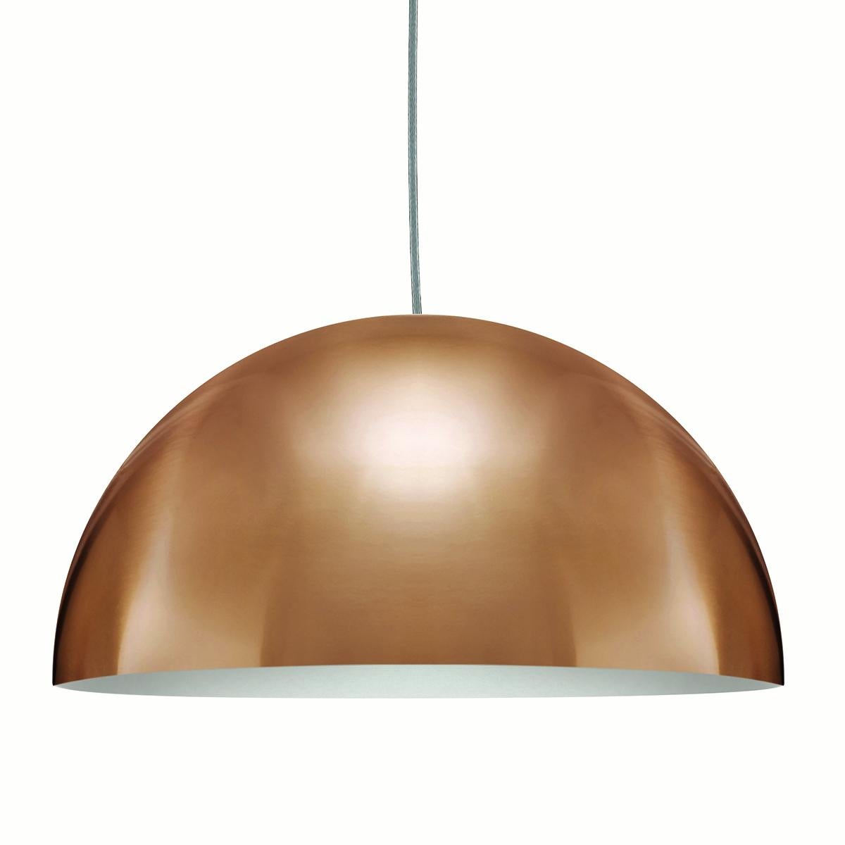 Lampada a sospensione 'Sonora' disegnata da Vico Magistretti nel 1976.
Lampada a sospensione a luce diretta e riflessa. Riflettore in alluminio tornito. Prodotto da Oluce, Italia.

La storia di Sonora è quella di una forma geometrica pura,