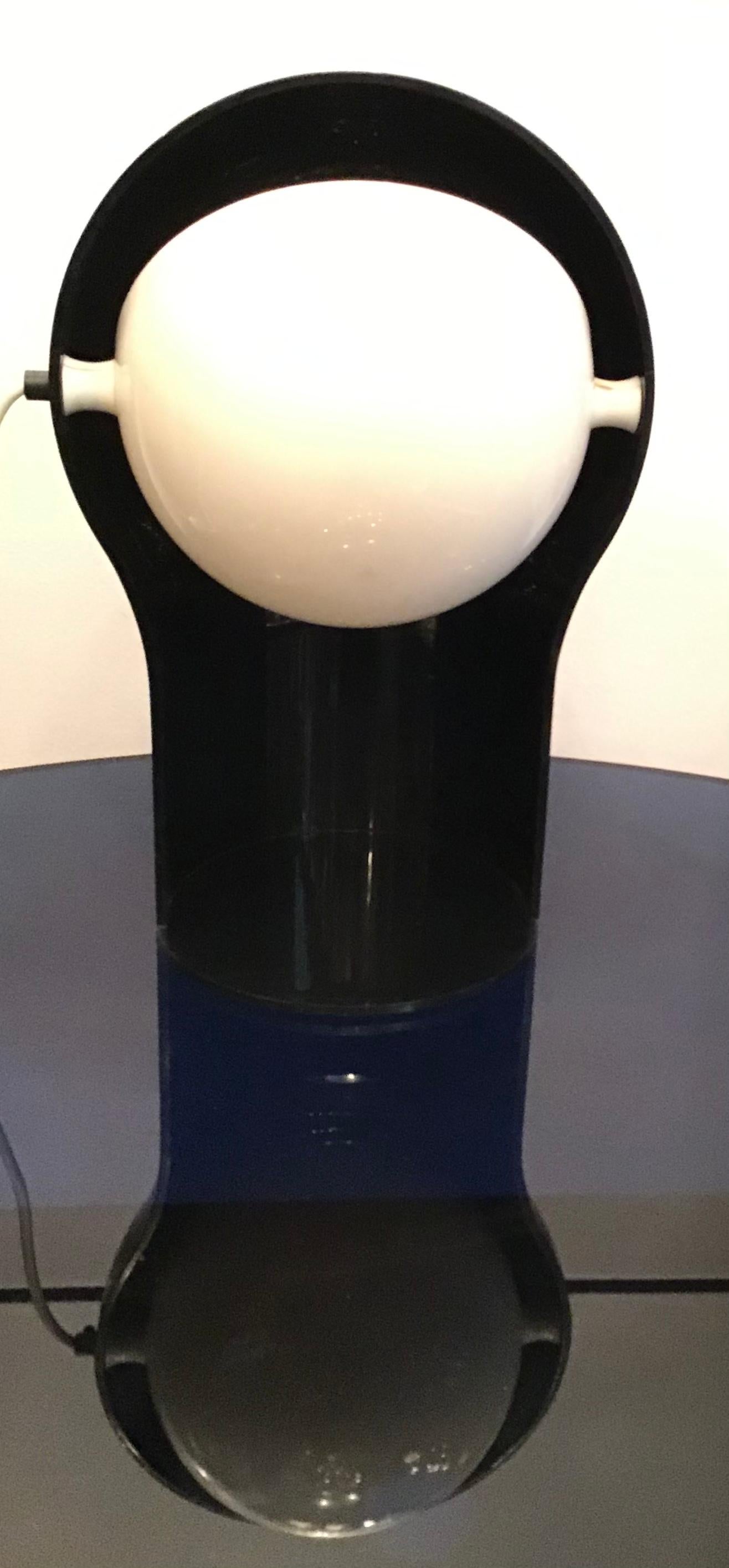 Mid-20th Century Vico Magistretti “Telegono” Table Lamp 1966 Perplex, Italy For Sale