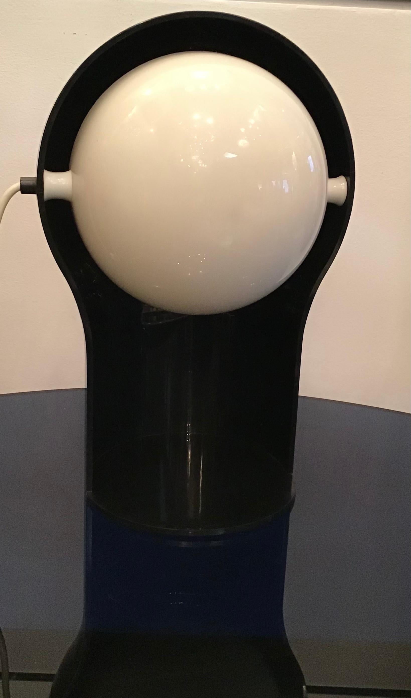 Mid-20th Century Vico Magistretti “Telegono” Table Lamp 1966 Perplex, Italy For Sale
