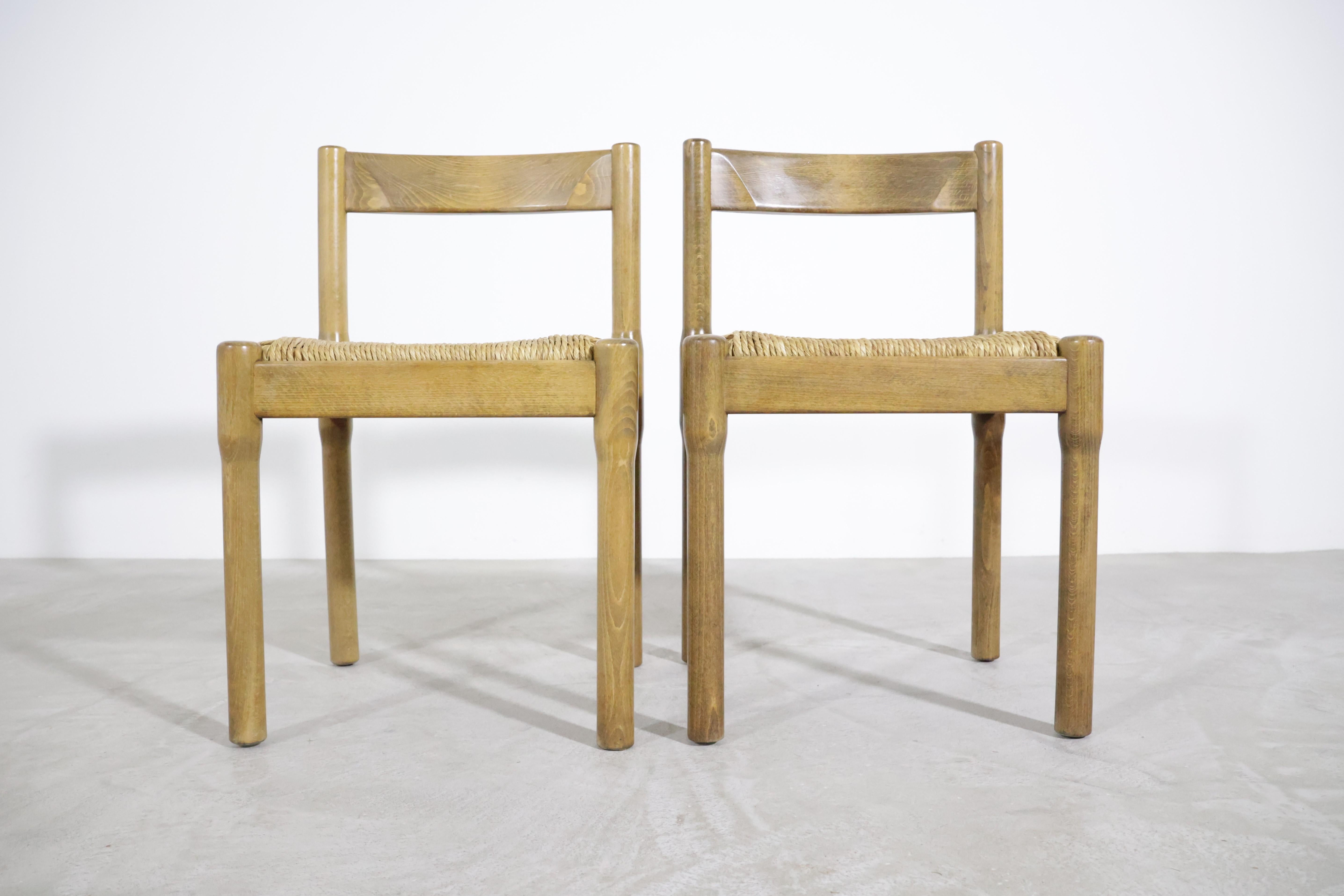 A beautiful set of two 'Carimate' dining chairs by Vico Magistretti for Mario Luigi Comi/Italy in the 60s!
The 'Carimate' chair is one of Vico Magistretti's most famous chair and for him, rather unsual, as his furniture is better known for the