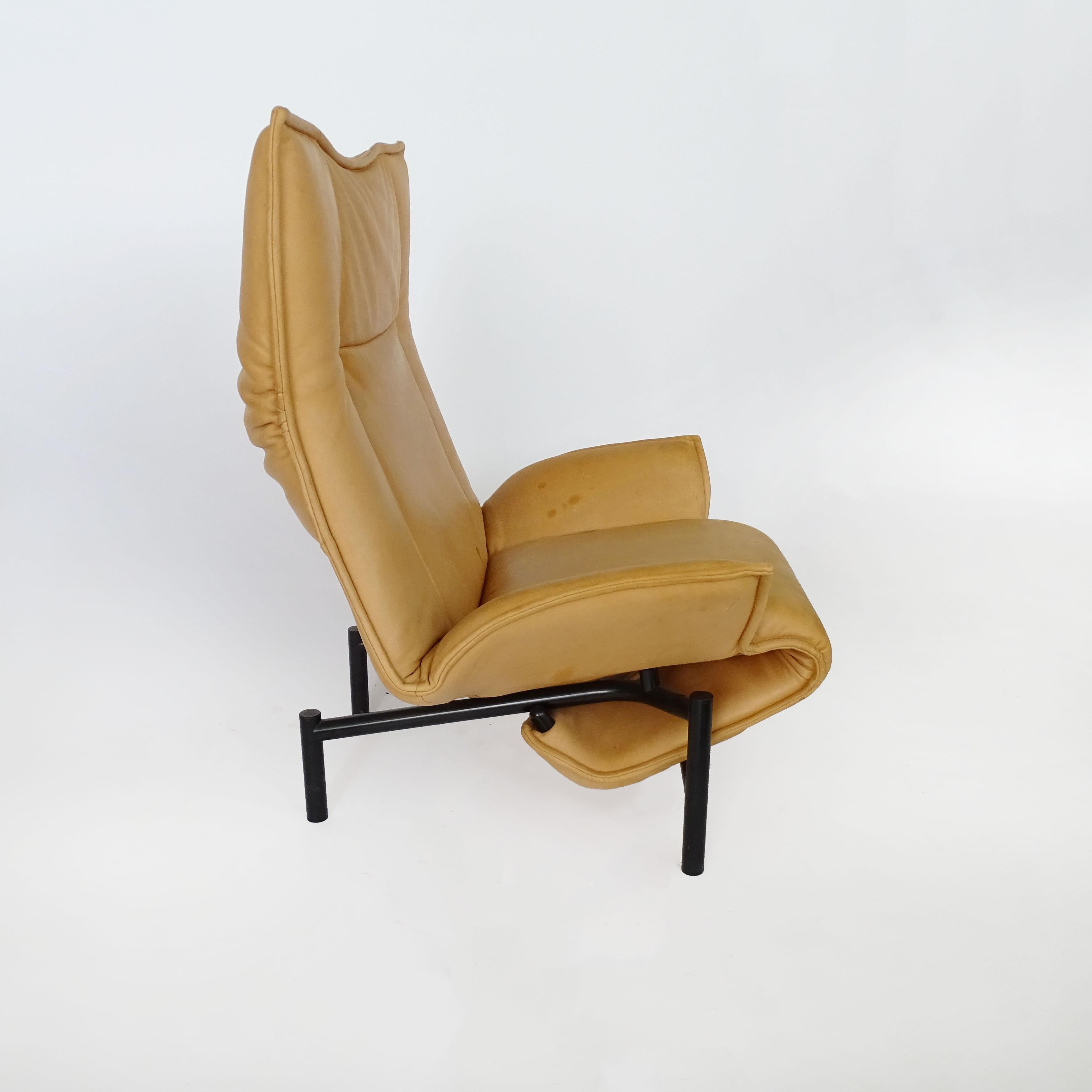 Vico Magistretti, Loungesessel „Veranda“ für Cassina, Italien, 1980er Jahre (Metall) im Angebot