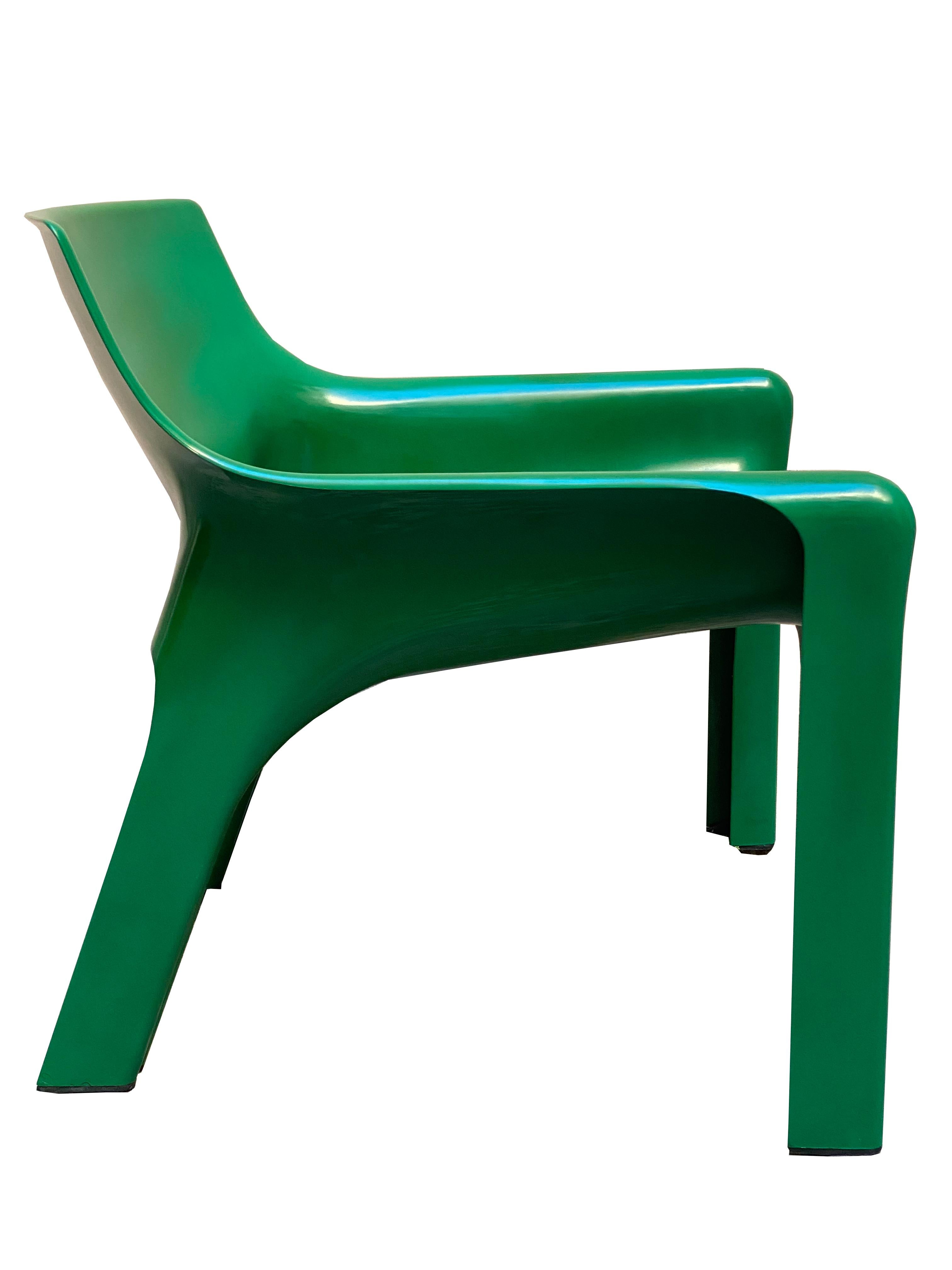 Mid-Century Modern Vico Magiustretti for Artemide Green Vicario Lounge Chair, Italy, 1970s