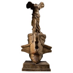 Victoire de Samothrace : plâtre d'origine du milieu du XXe siècle