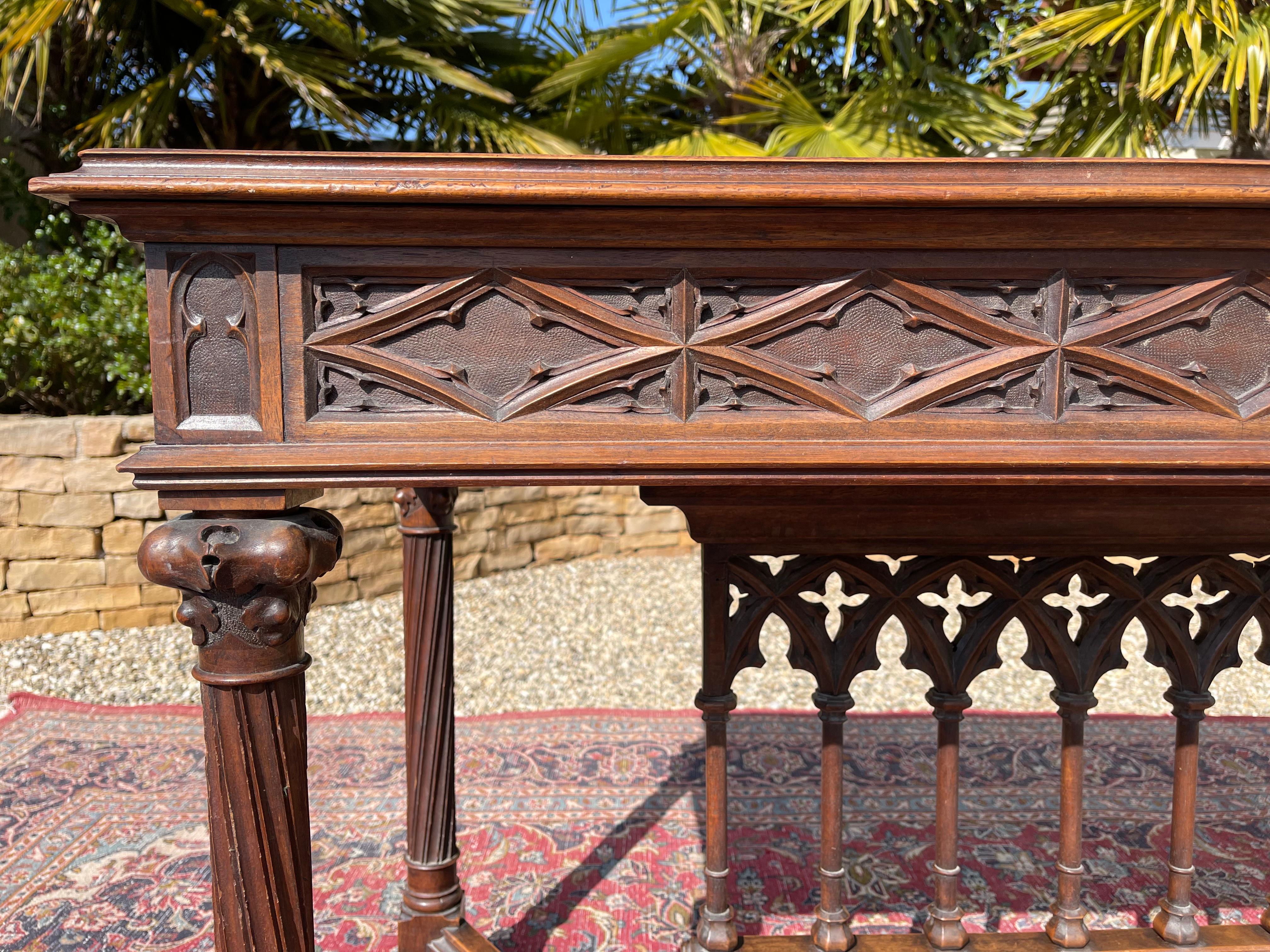 European Victor Aimone, Neogothic Walnut Table, 19th Century