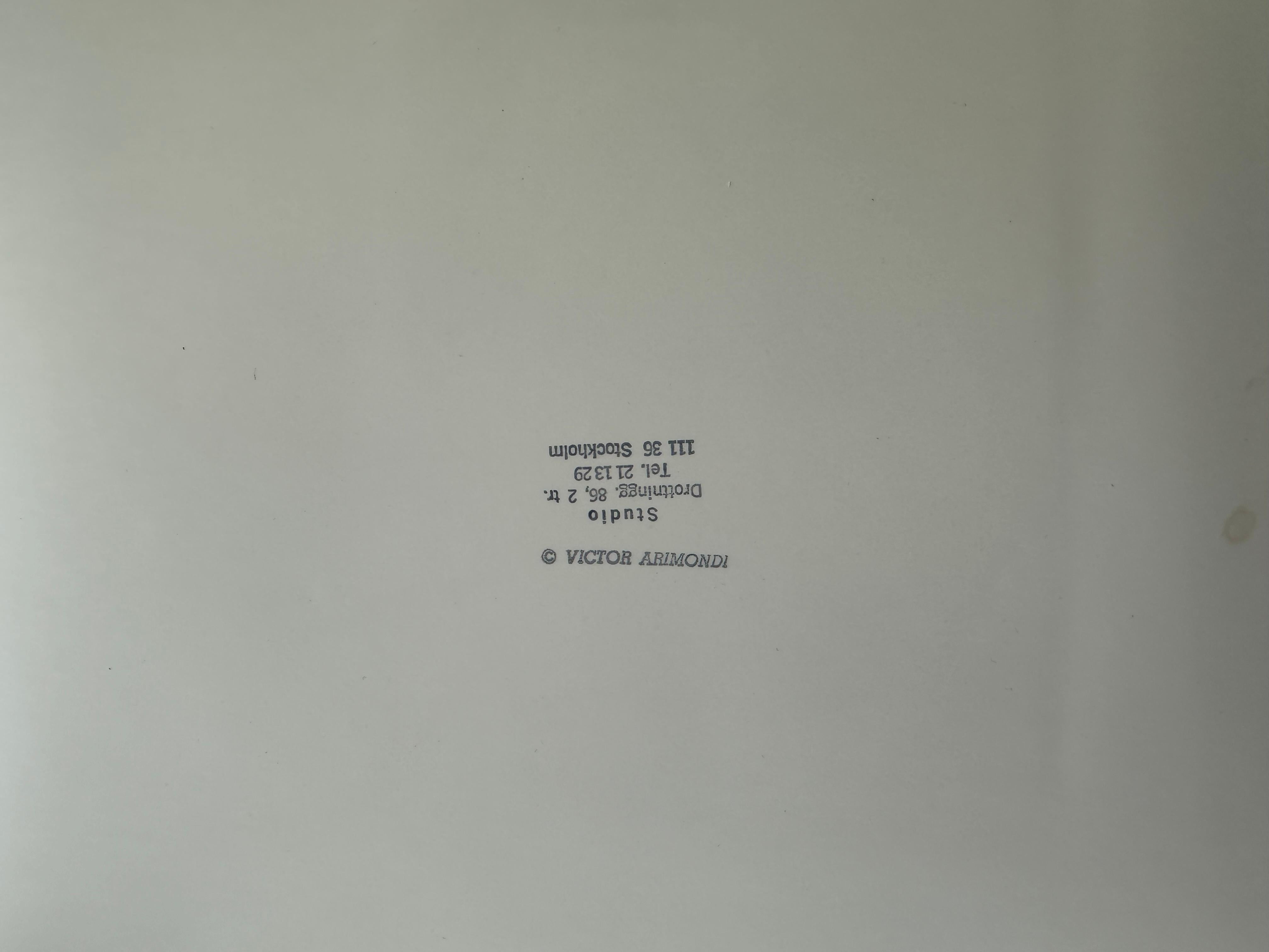 Porträt eines nackten Mannes – Photograph von Victor Arimondi