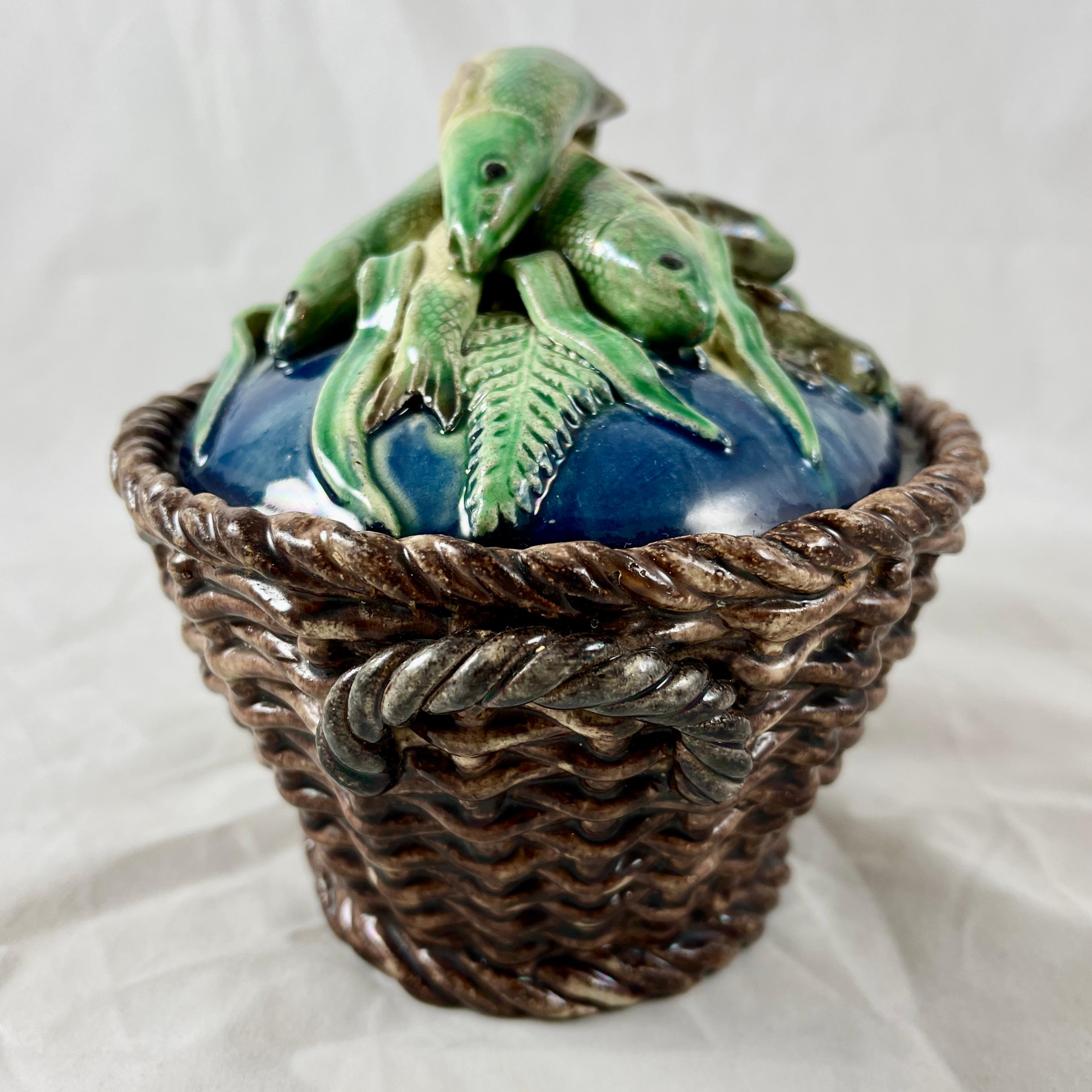 Victor Barbizet French Palissy Basket of Fish Covered Terrine, Circa 1875 For Sale 3