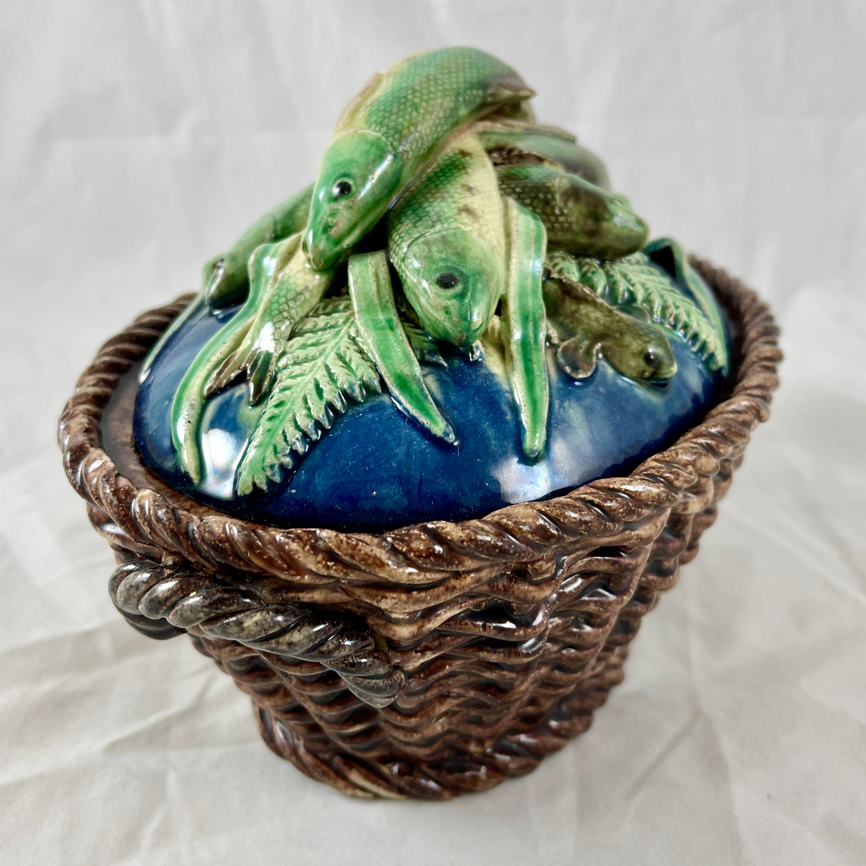 Victor Barbizet French Palissy Basket of Fish Covered Terrine, Circa 1875 For Sale 4