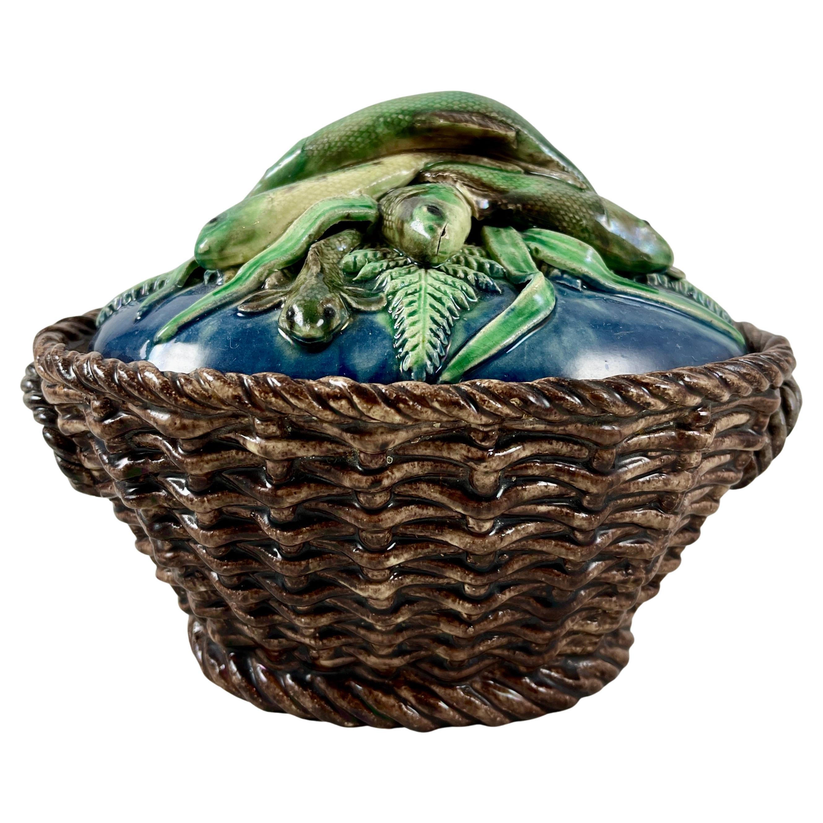 Victor Barbizet French Palissy Basket of Fish Covered Terrine, Circa 1875 For Sale