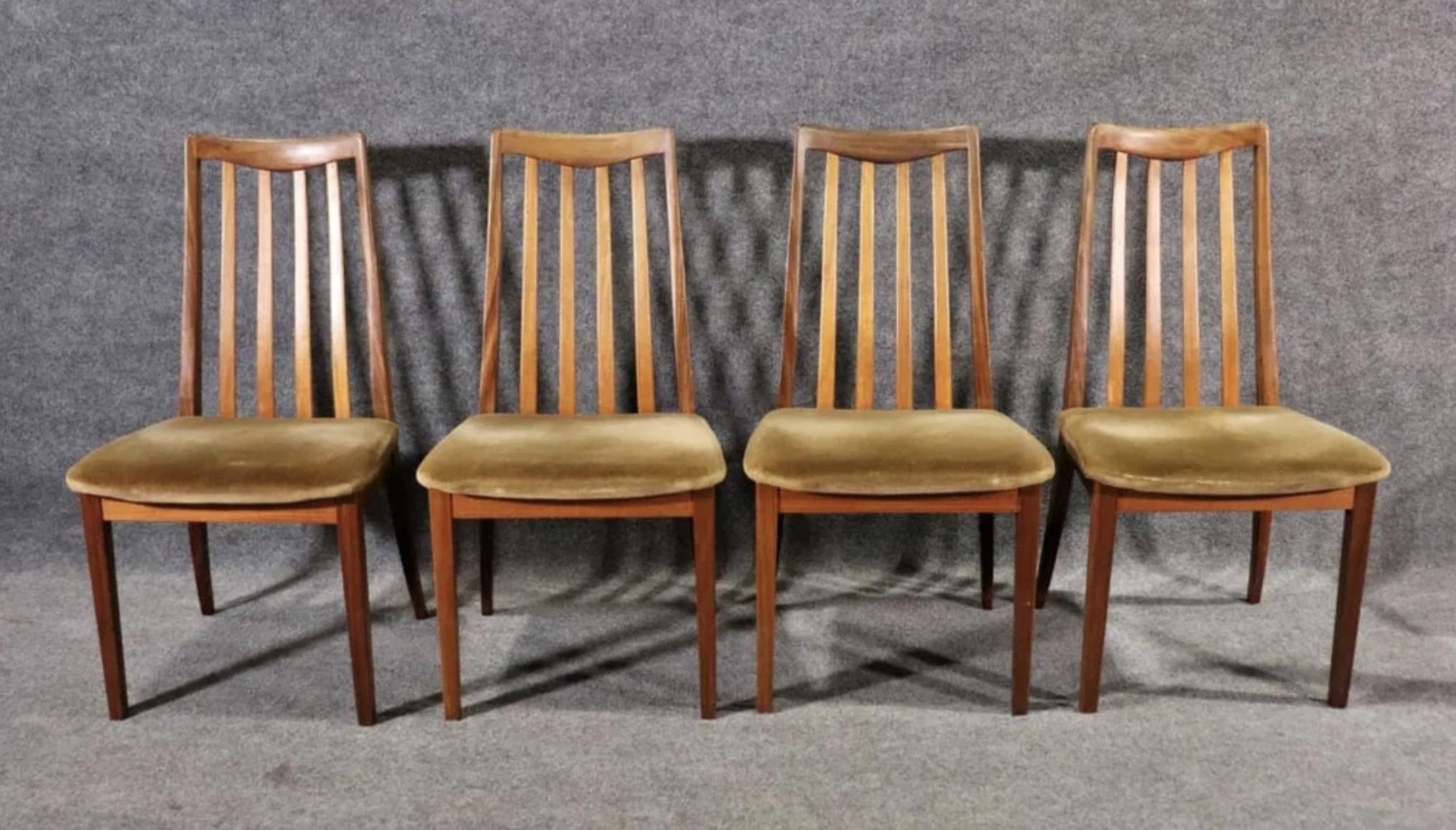 Set aus sechs Teakholz-Esszimmerstühlen mit Leiterlehne. Hergestellt von der britischen Möbelfirma G-Plan und entworfen von Victor Wilkins für seine Serie 