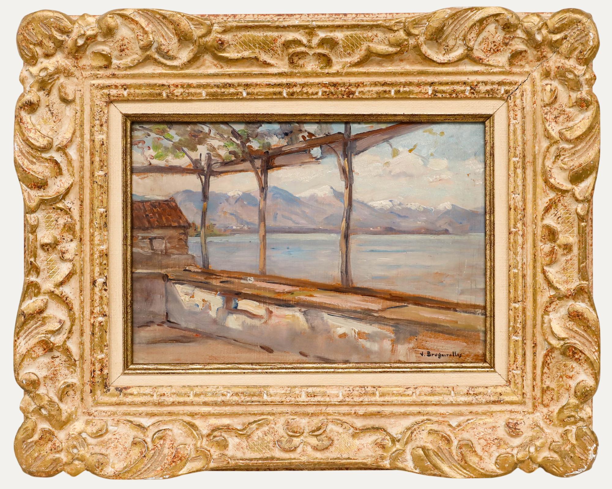 Eine lebhafte Küstenszene des französischen Künstlers Victor Brugairolles (1869-1936) aus dem frühen 20. Jahrhundert, die einen heiteren Blick über einen Schweizer See auf schneebedeckte Berge zeigt. Die Szene lässt sich bequem von einer mit Efeu