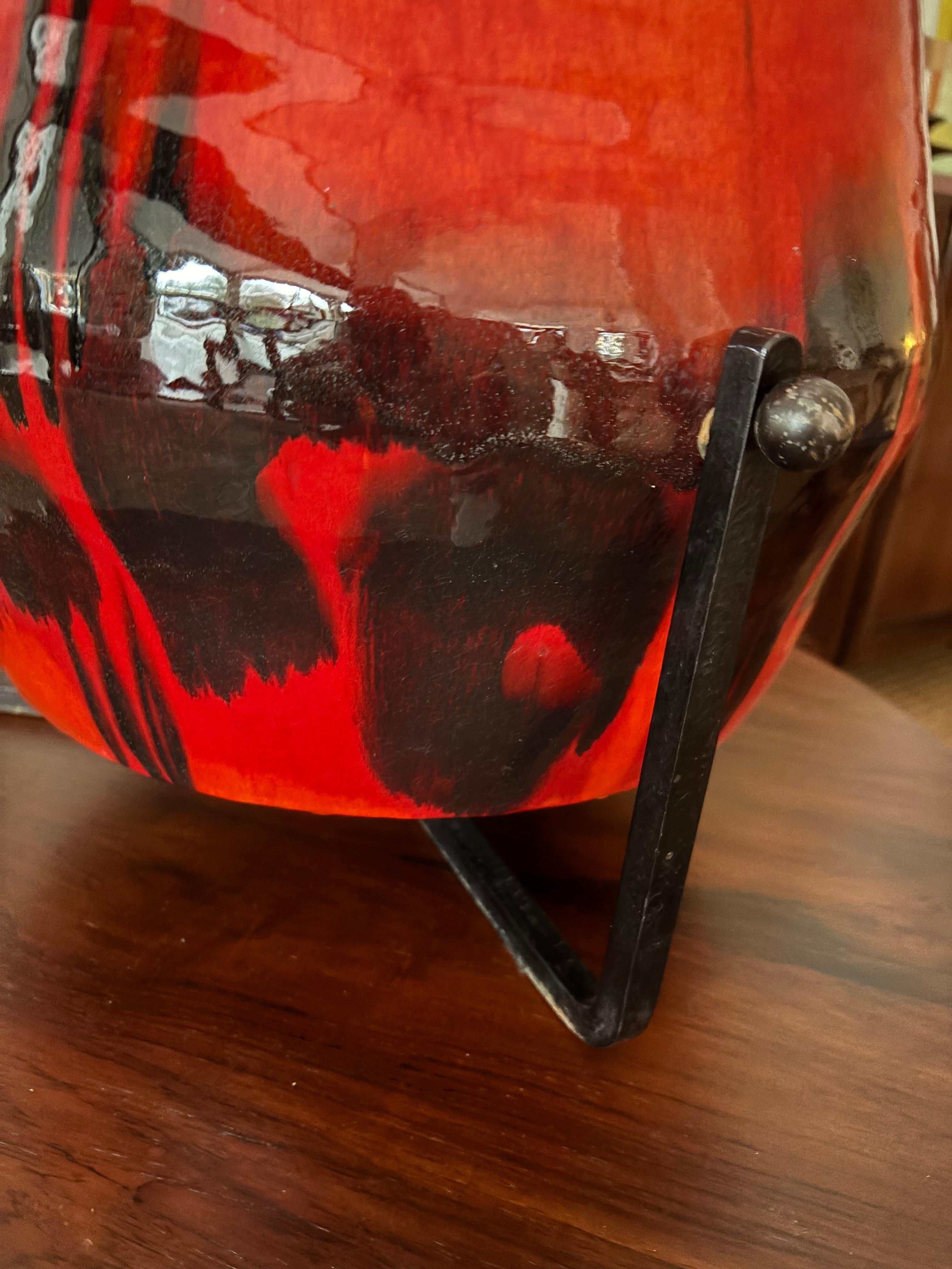 Metallo Victor Cerrato Portavaso in ceramica rossa e nera del Midcentury 1960s in vendita