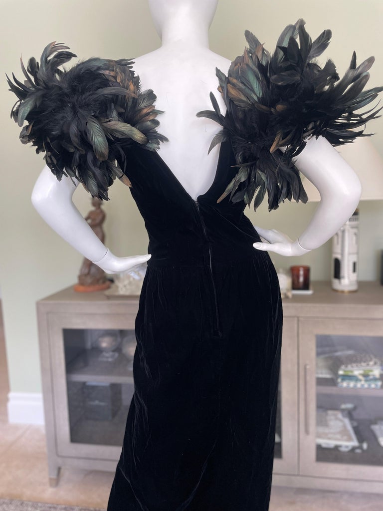Victor Costa 1980's Black Velvet Evening Dress w Coq Feather Shoulders For Sale 6