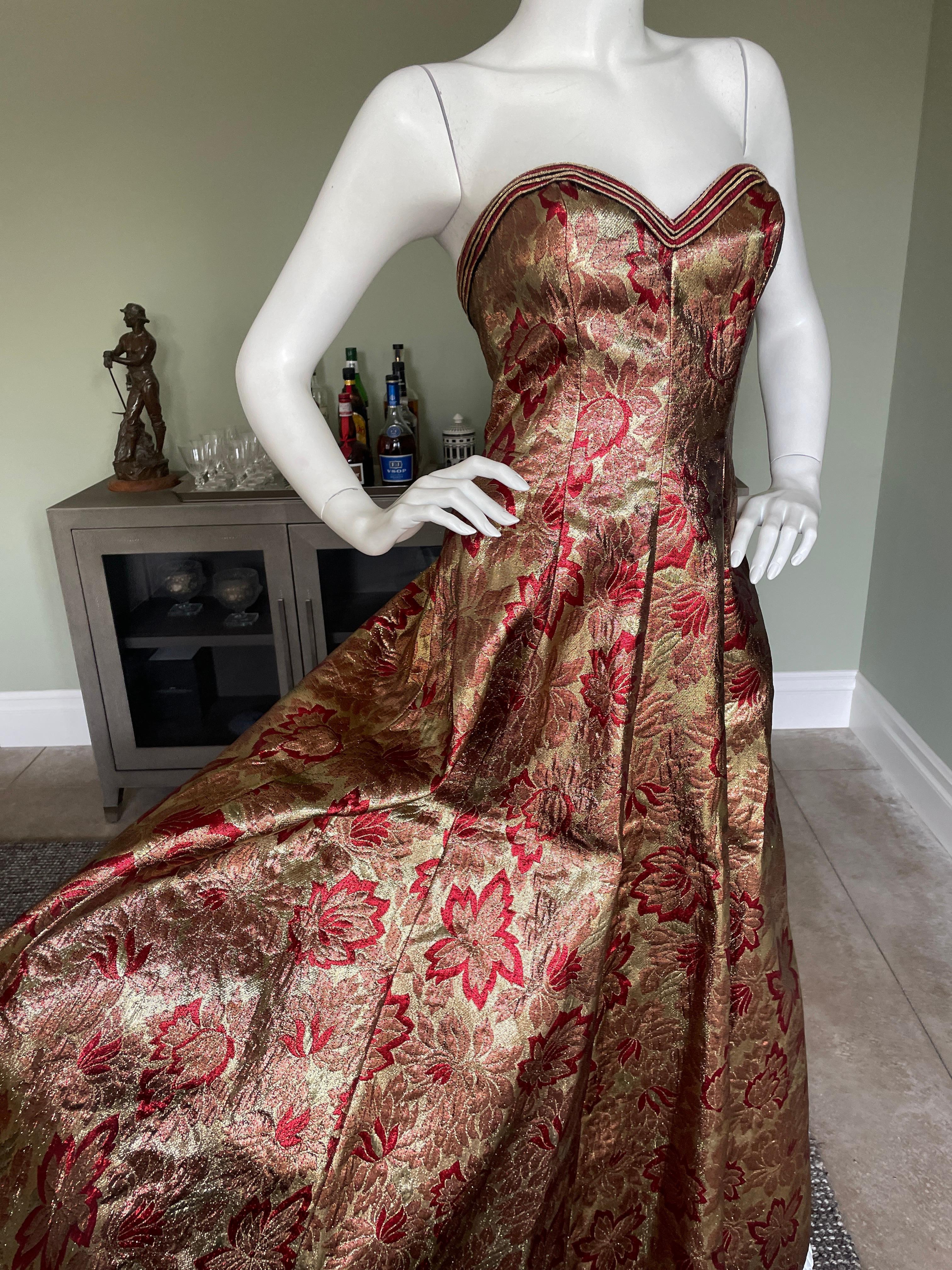 Victor Costa 1980's Gold and Red Metallic Strapless Holiday Evening Dress For Sale 3