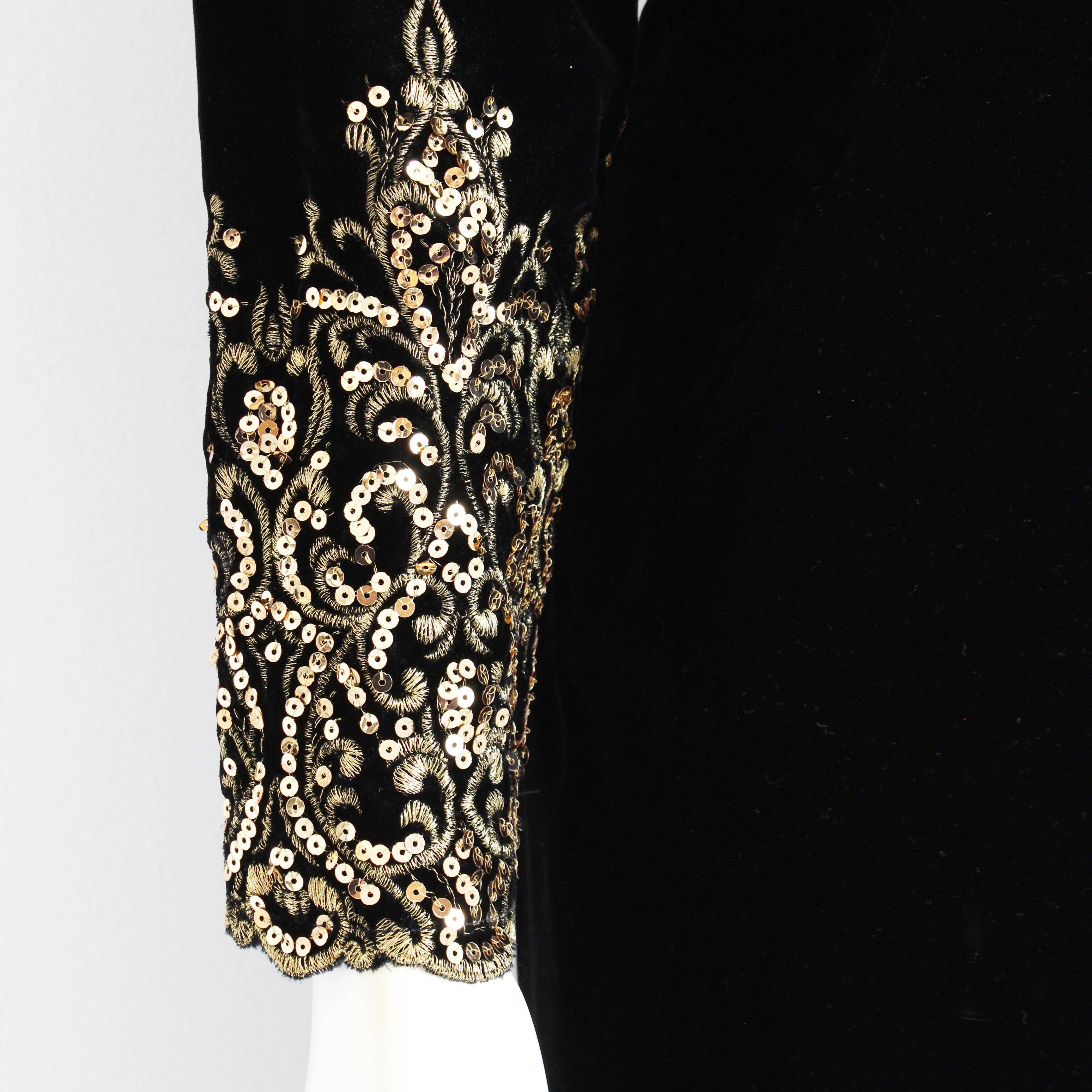Victor Costa Evening Gown Black Velvet Embellished Sleeves Plunge Back 90s Sz 12 For Sale 3