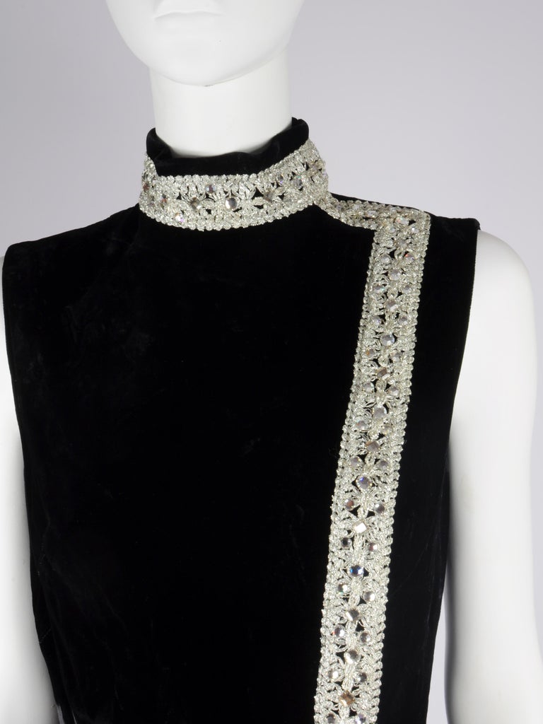 Vintage Gloria Estelles Barcelona elegant top| Velvet like  Chic Evening Top with Shimmery Buttons|