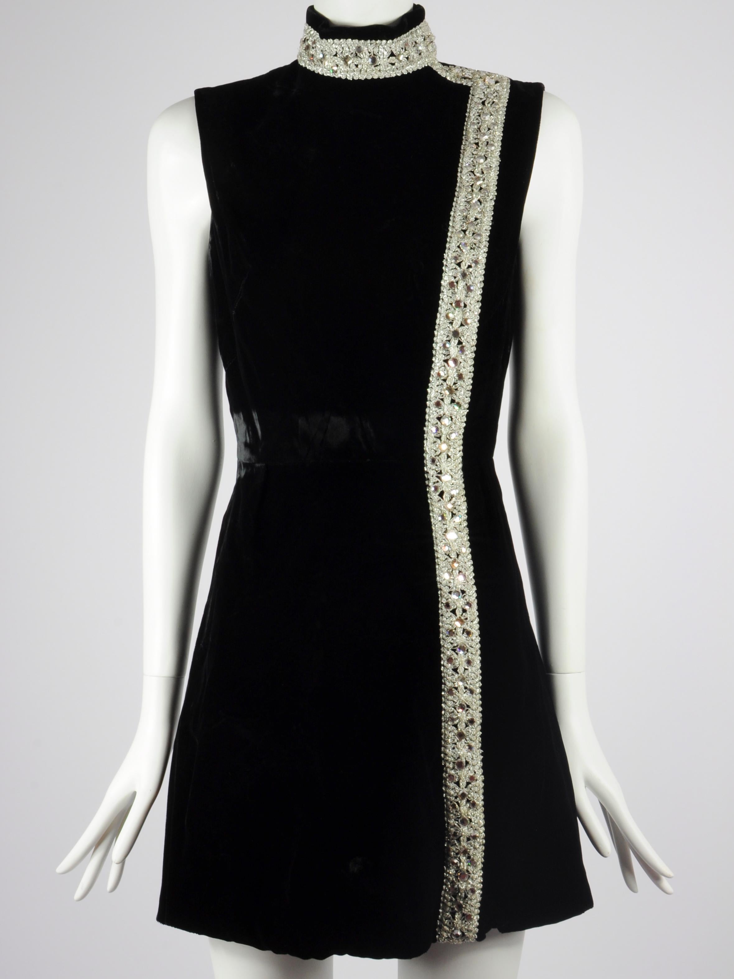 Victor Costa Romantica Velvet Mini Cocktail Dress with Silver Embroidery 1970s 4