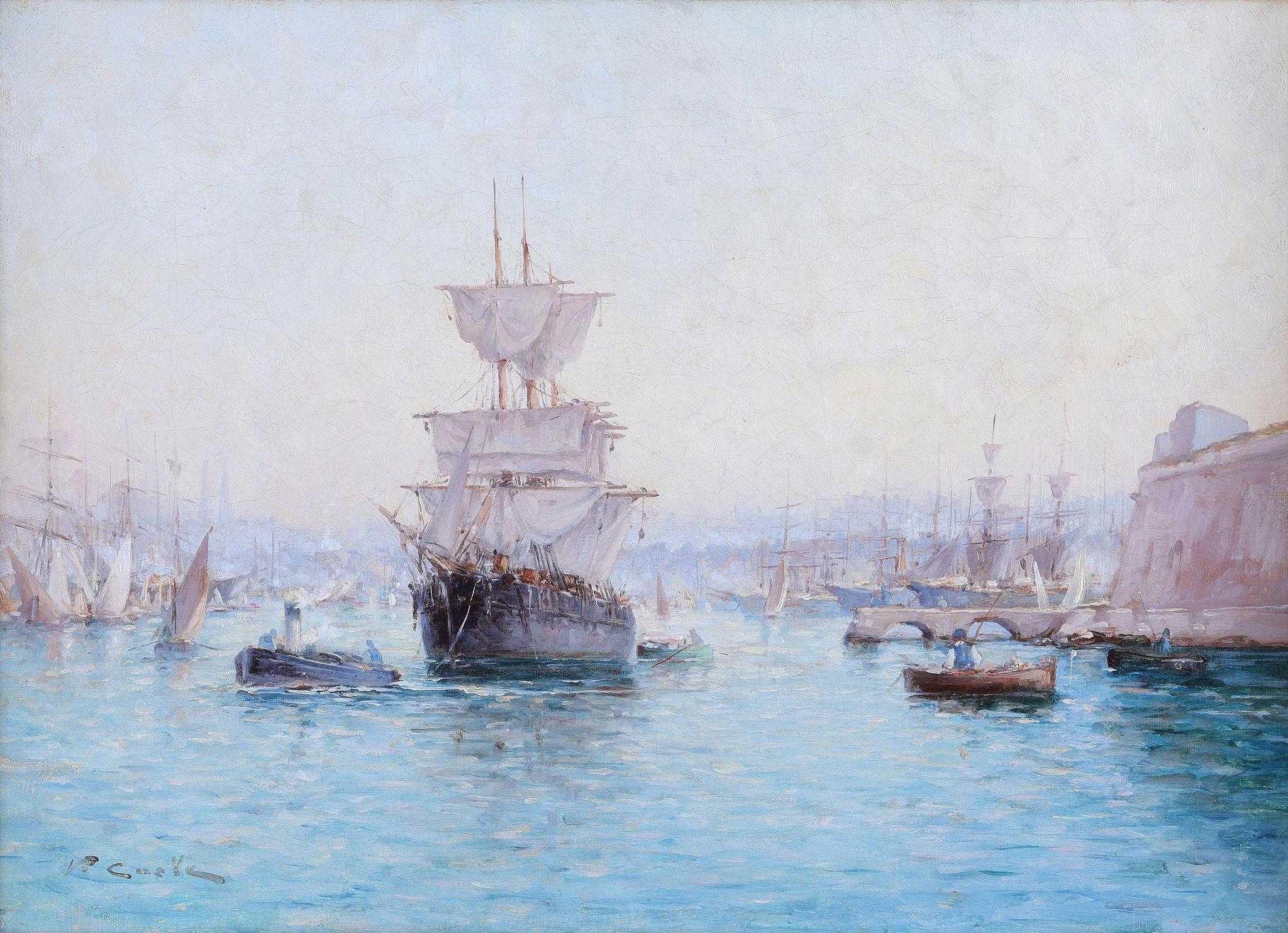 Ein Segelboot kehrt in den Hafen zurück