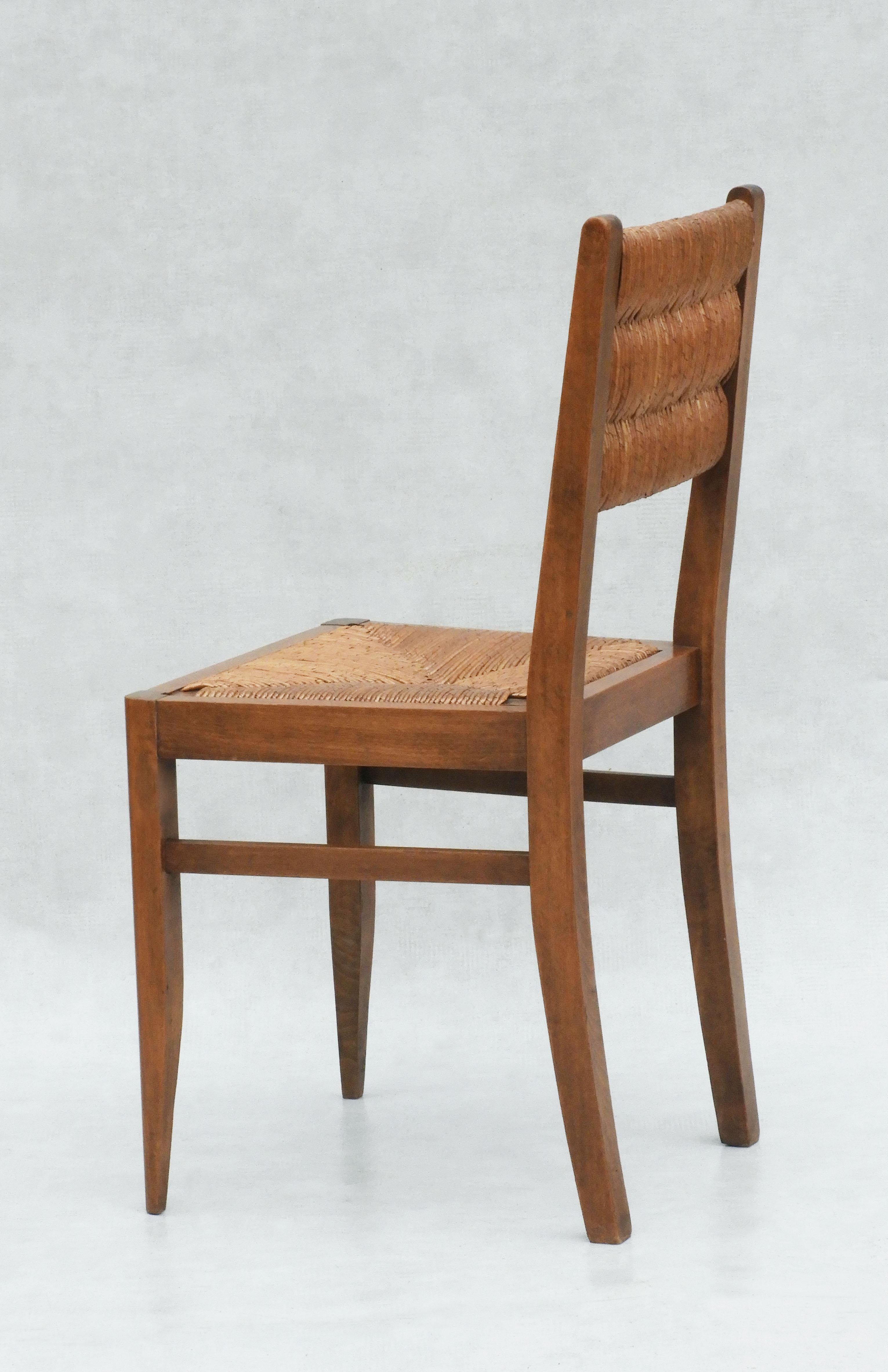 Victor Courtray Style Oak and Rush Dining Chairs, C1950 France In Good Condition In Trensacq, FR